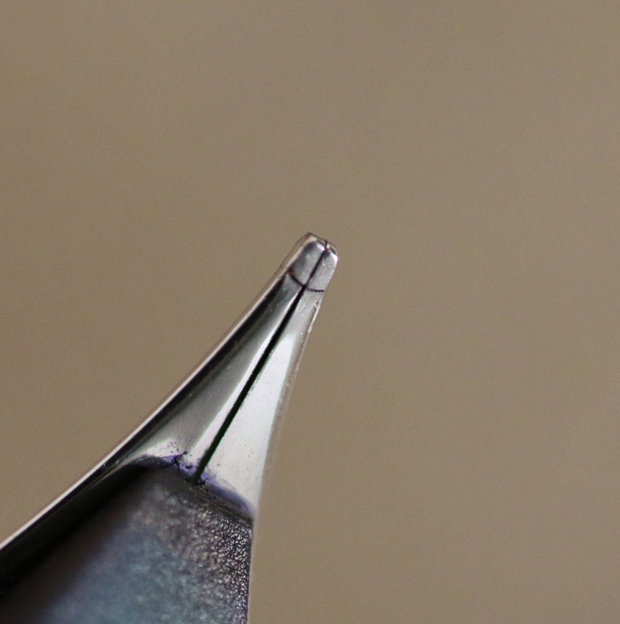 Italic - Jowo Fine Chrome