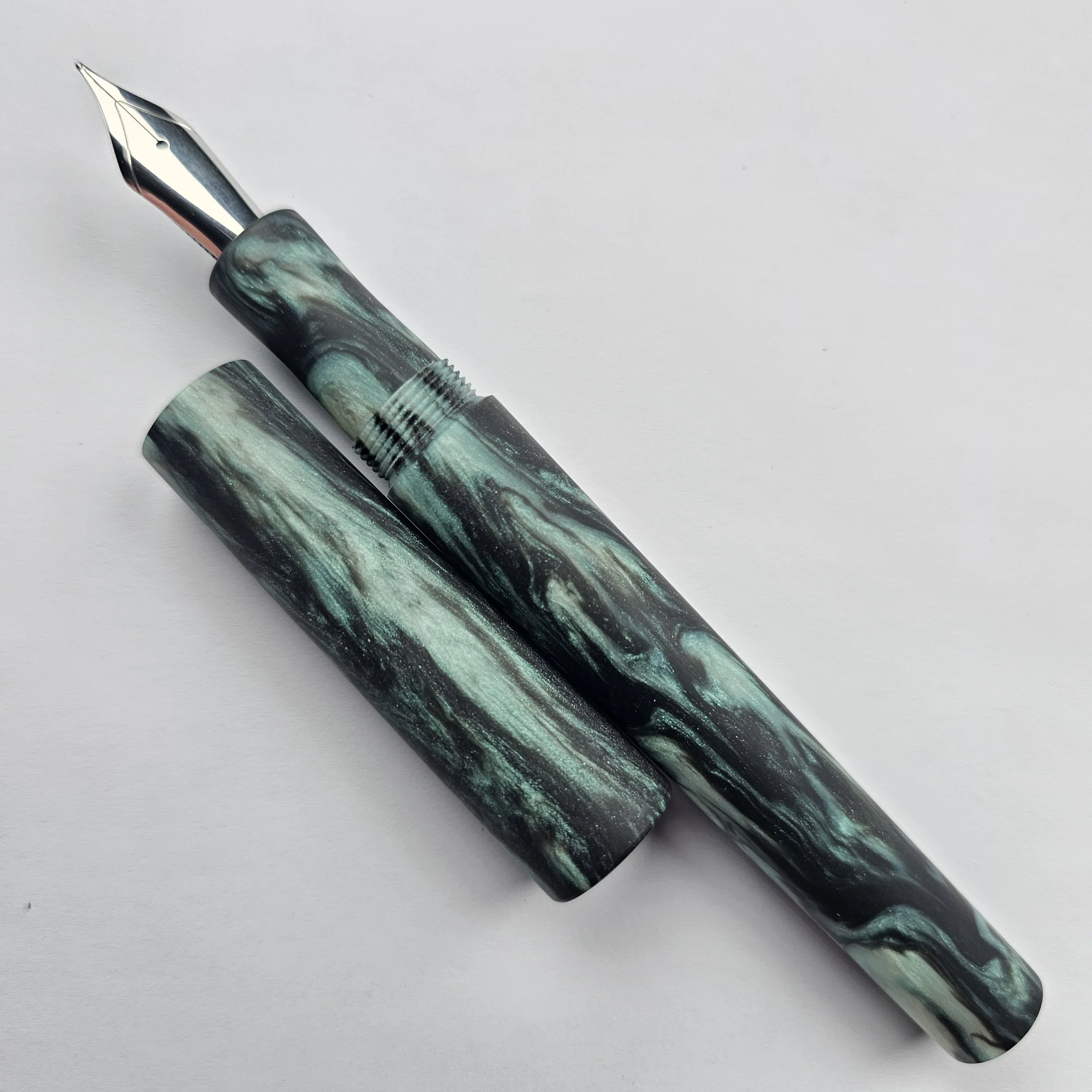 DiamondCast - Custom Green (matte finish)