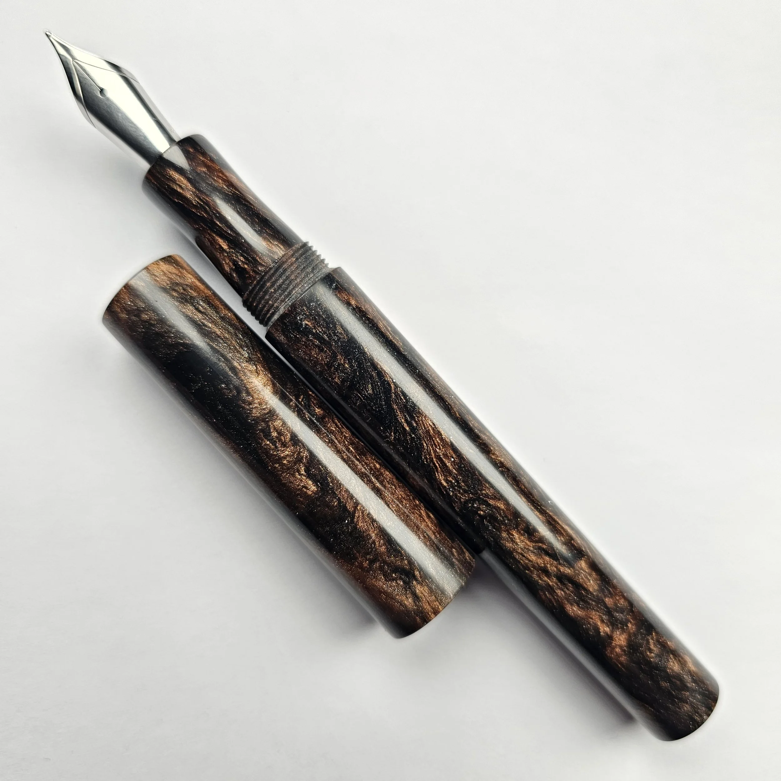 DiamondCast - Dark Brown