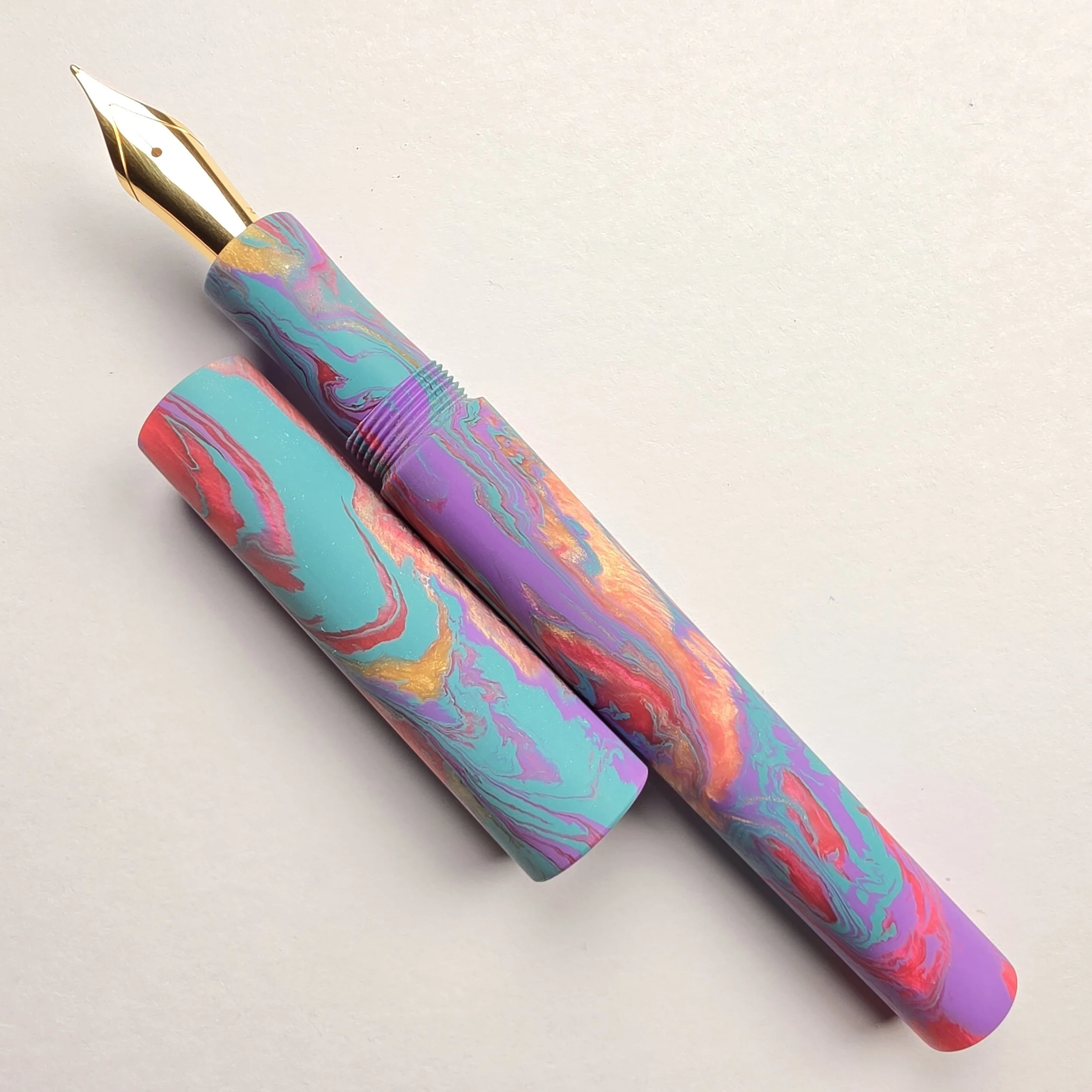 Turnt Pen Co - Coral Bloom(matte finish)