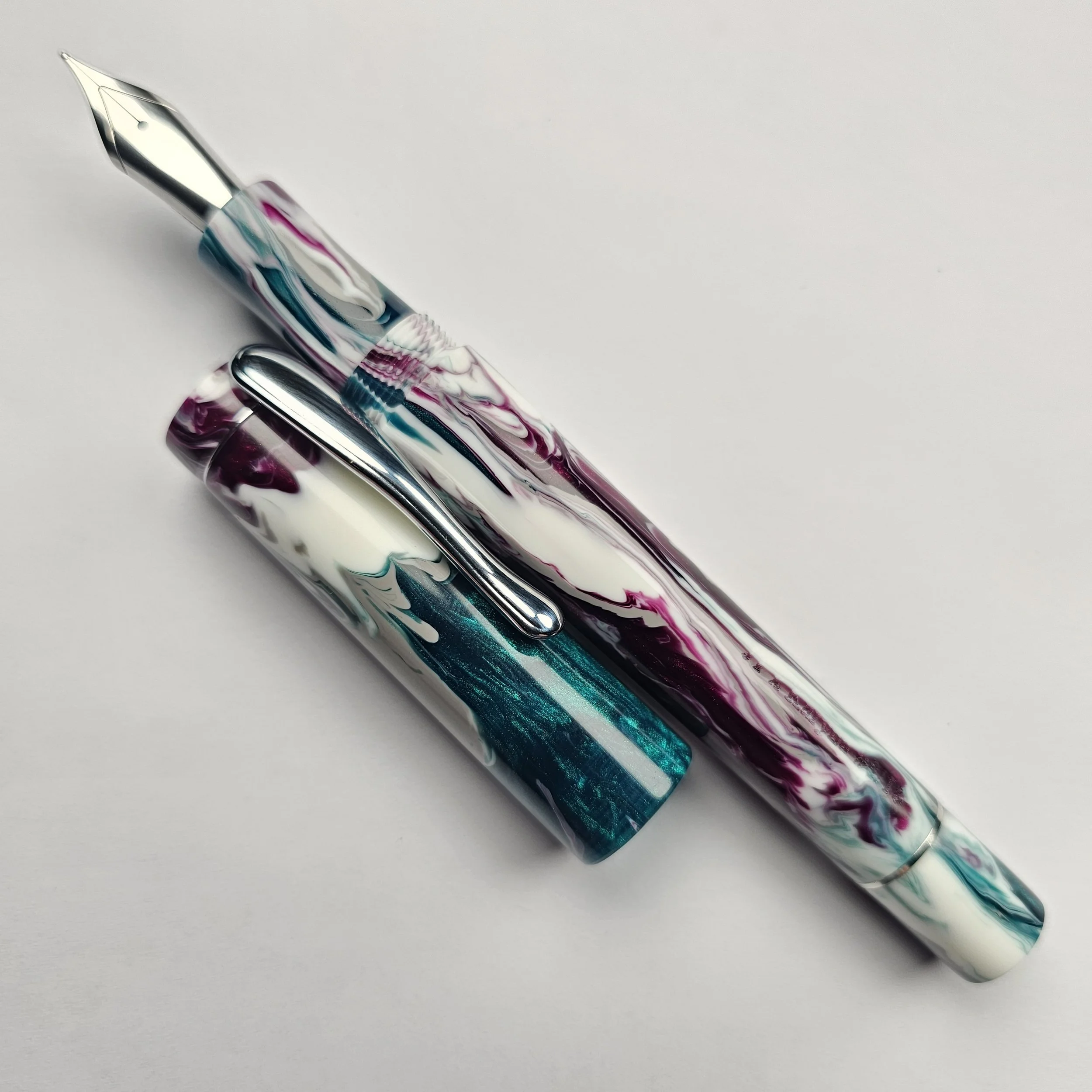 Karyna Loves to Plan x Just Turnings - Moody Orchid #8/18