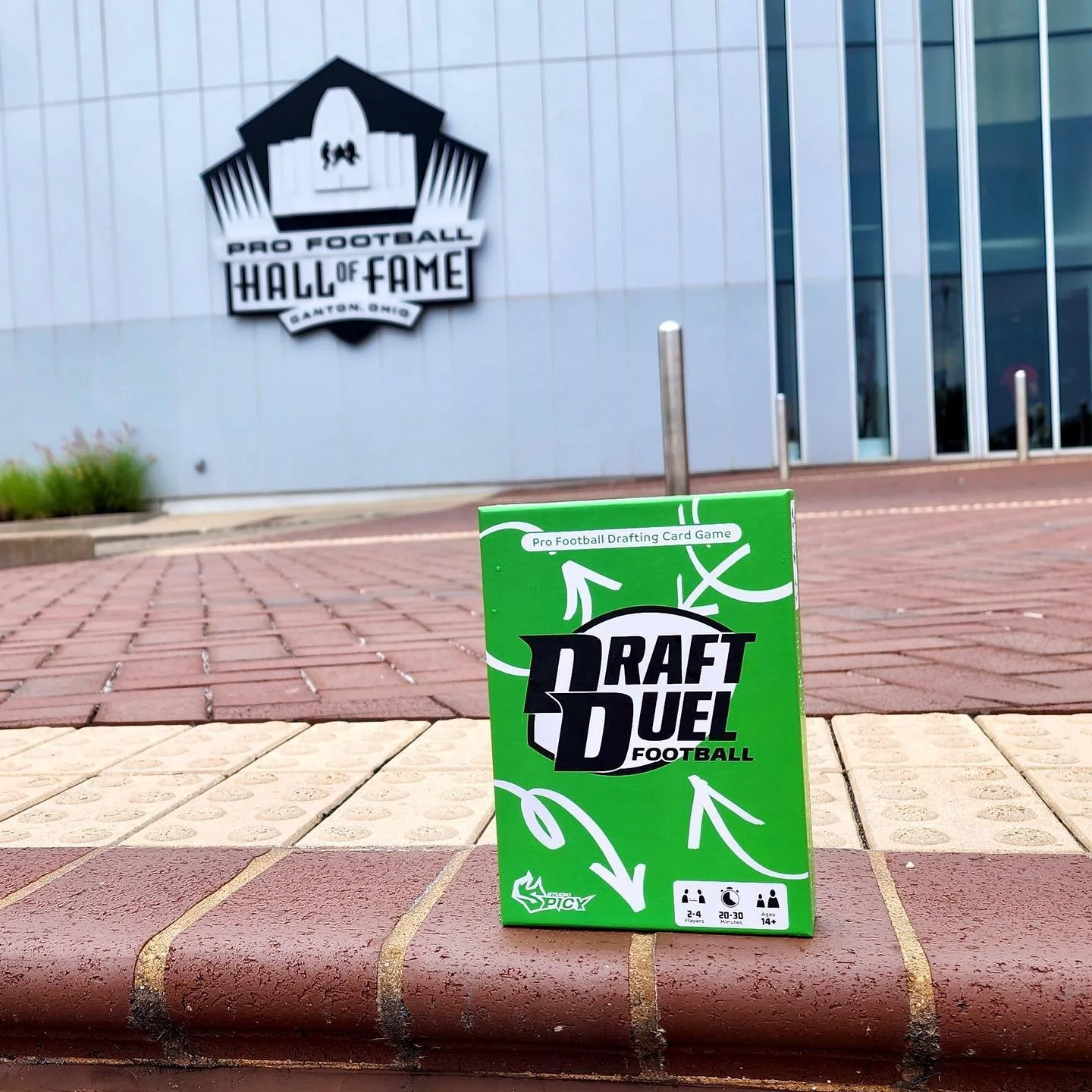 The perfect place to play Draft Duel doesn&rsquo;t exi&mdash;

#cardgames #football #footballcards #boardgames #tabletopgames
