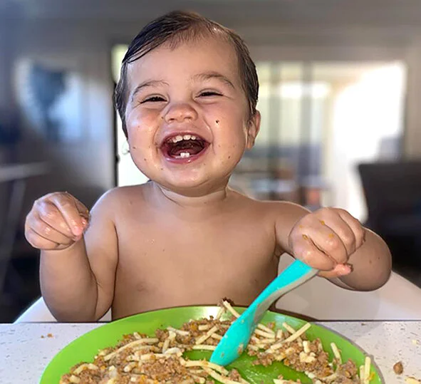 Eating Spagetti.jpg