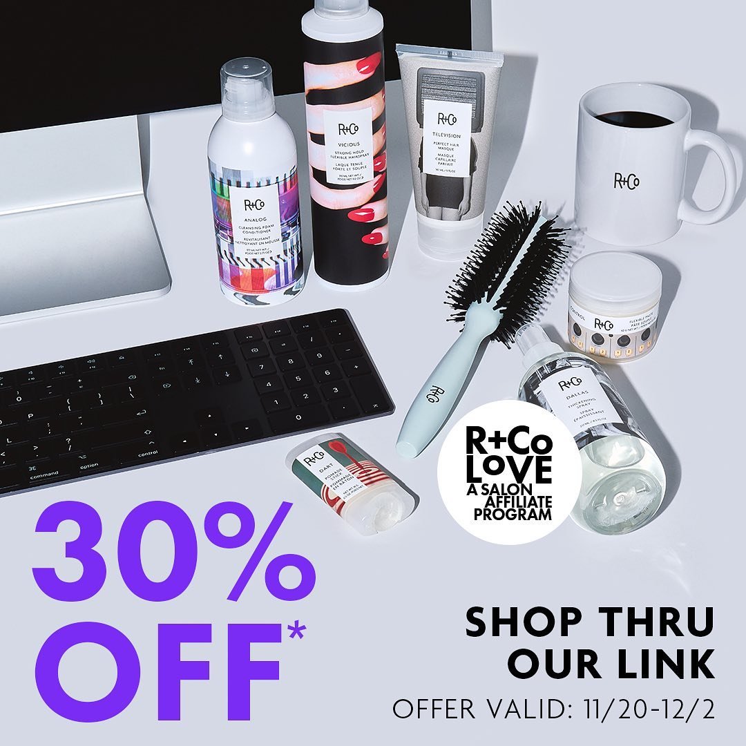It&rsquo;s that time again y&rsquo;all! Cyberweek sale from 11/20-12/2. Follow the link in our profile to participate ✨✨✨✨

.
.
.
.
#lockandhue #baltimorehairstylists #marylandhairsrylist #baltimorehaircolorist #baltimorehairsalon #hairstylistssuppor