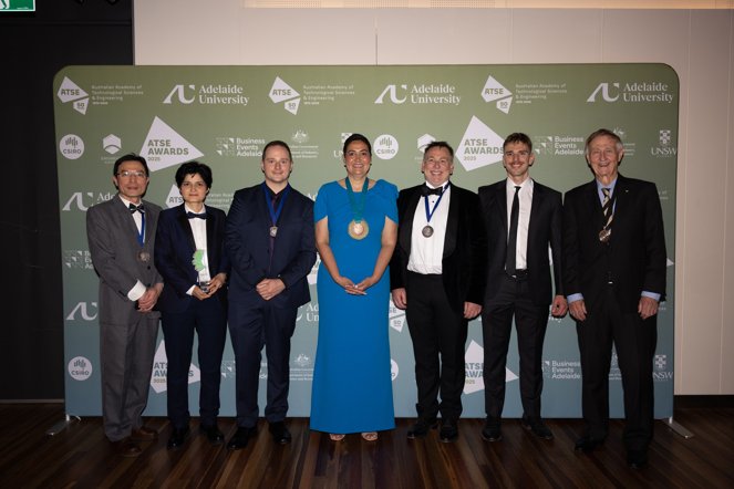 A/Prof. Noushin Nasiri receives the 2025 ATSE David and Valerie Solomon Award