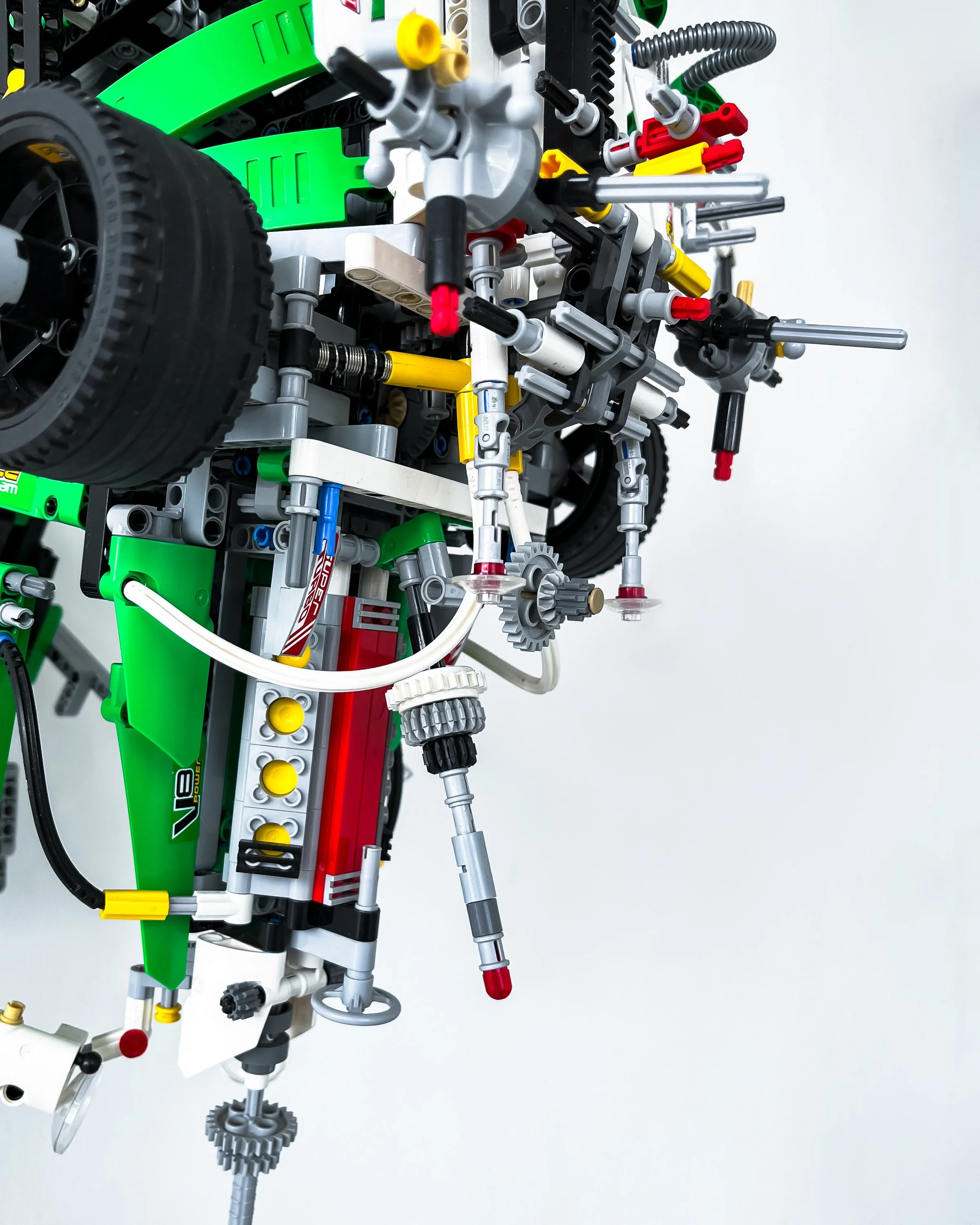 lego.06_bEYOND_SMALL 6.jpg