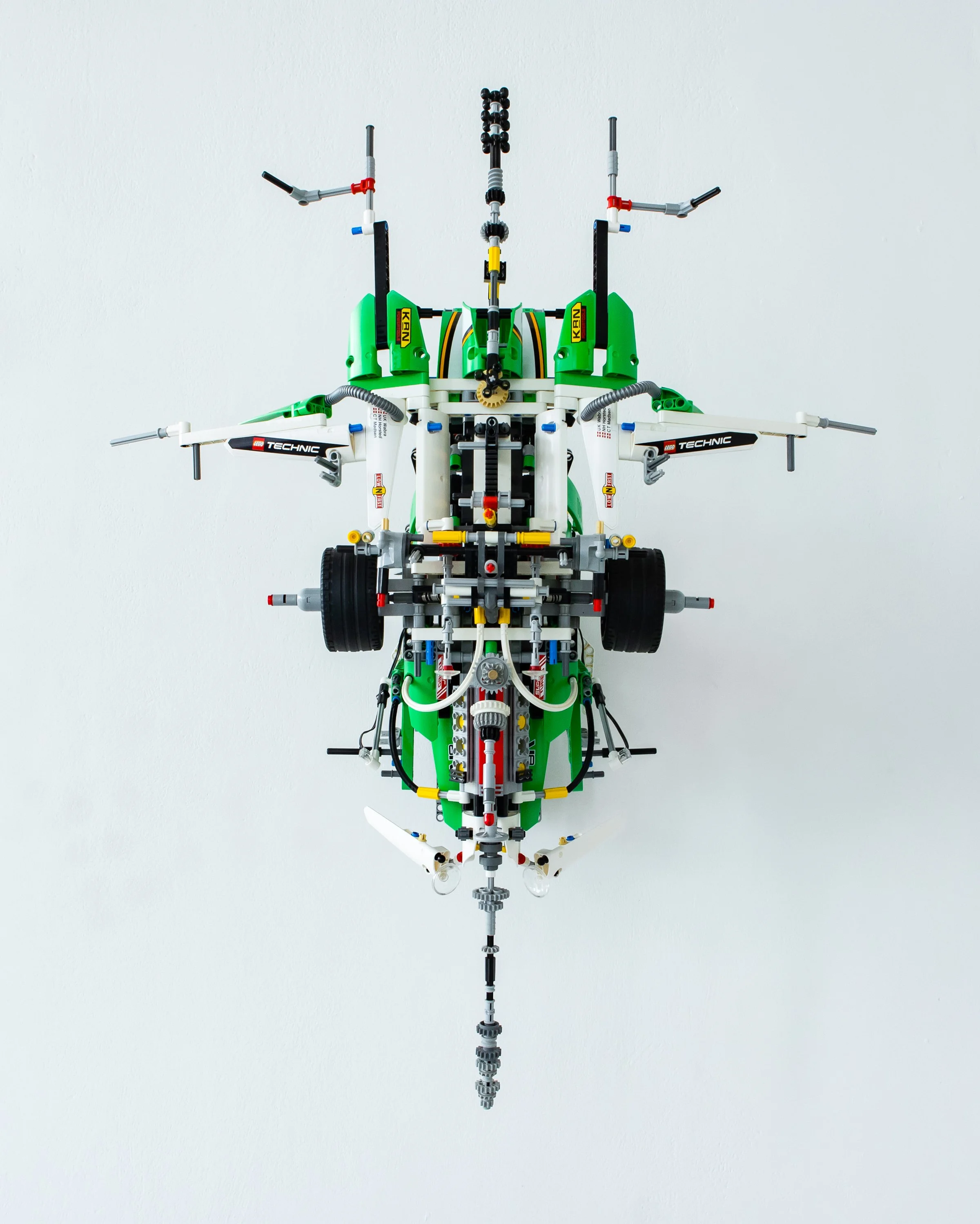 lego.06_bEYOND_SMALL 1.jpg