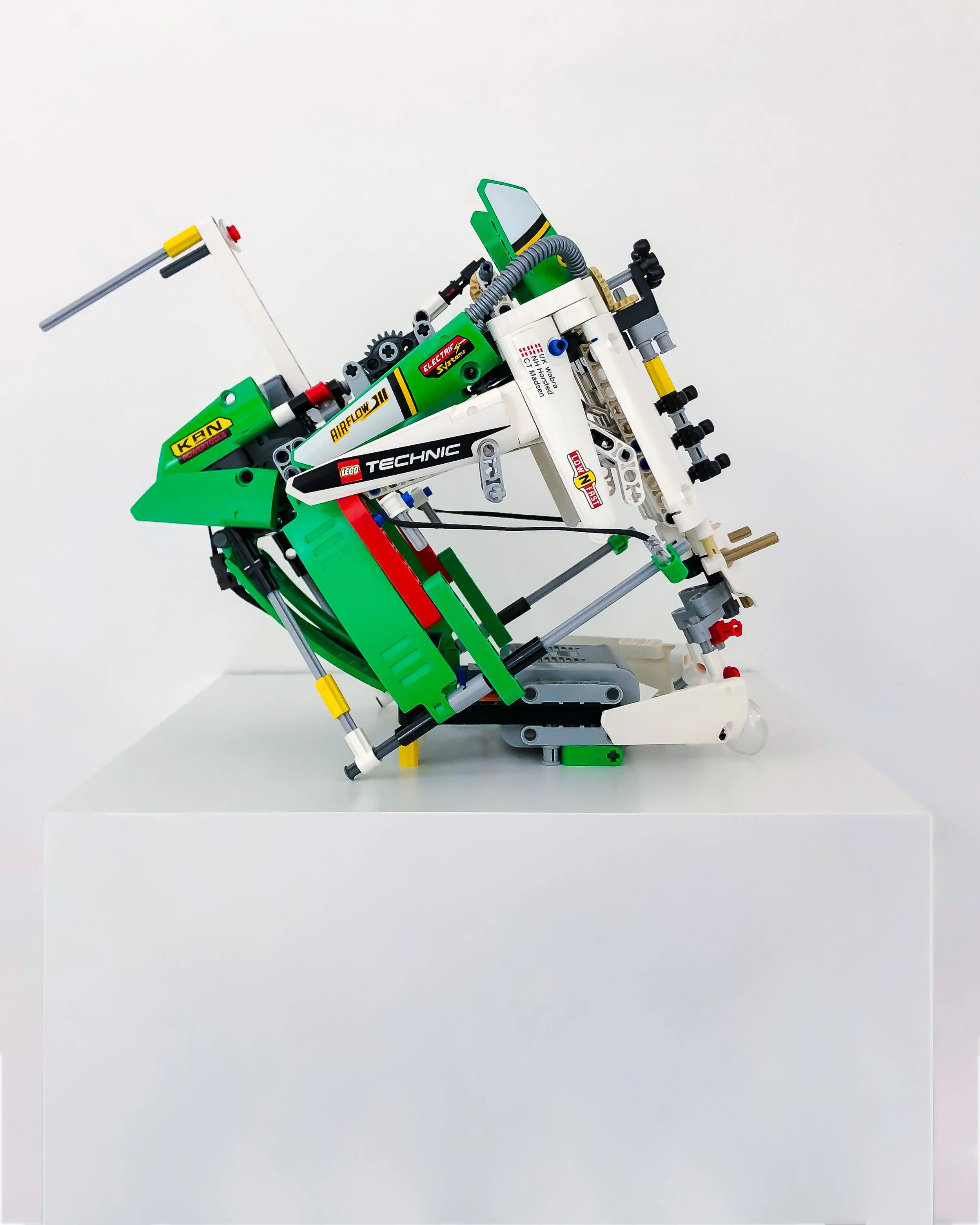 lego.04_butterfly_full-20.jpg