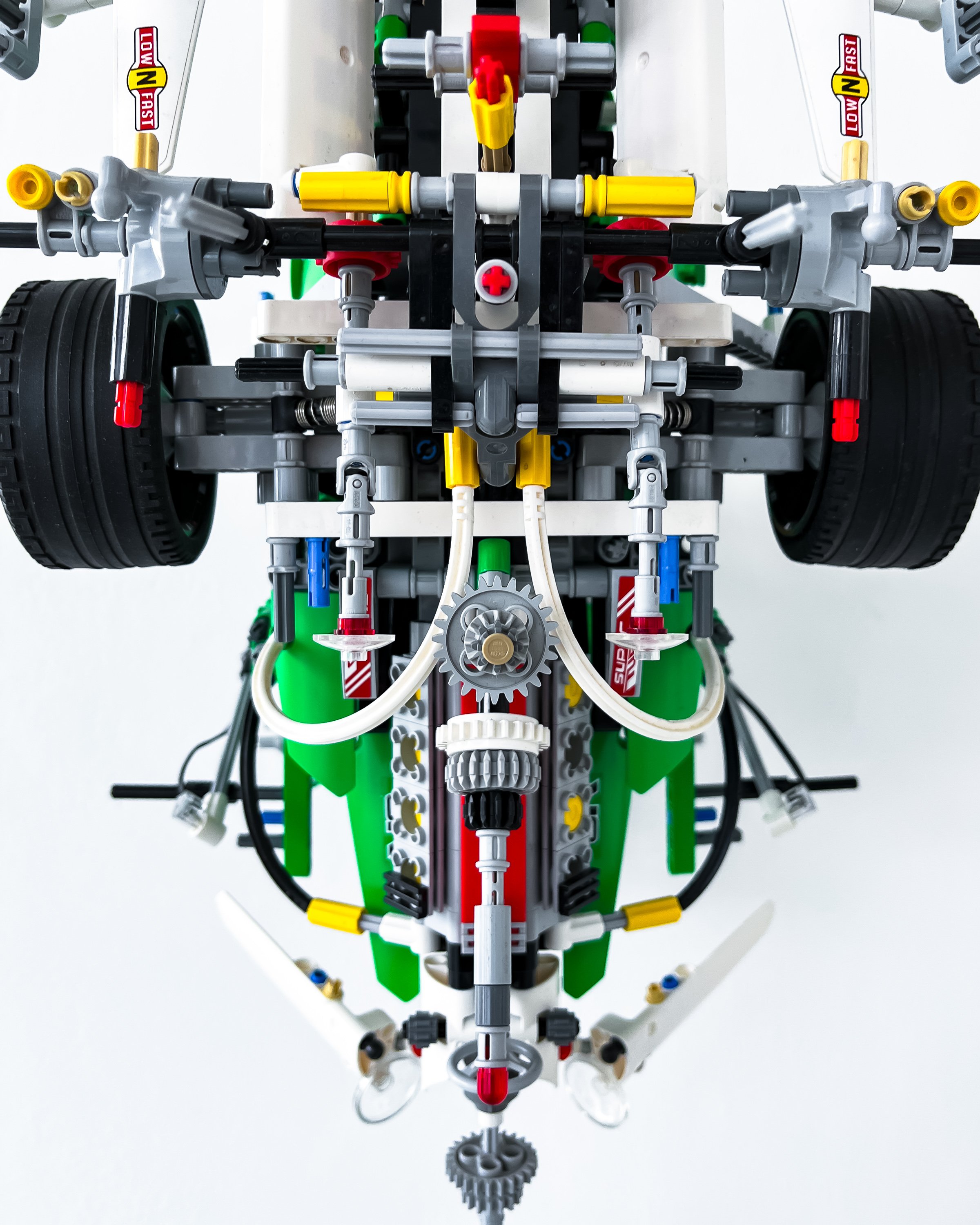 lego.06_bEYOND_SMALL 4.jpg