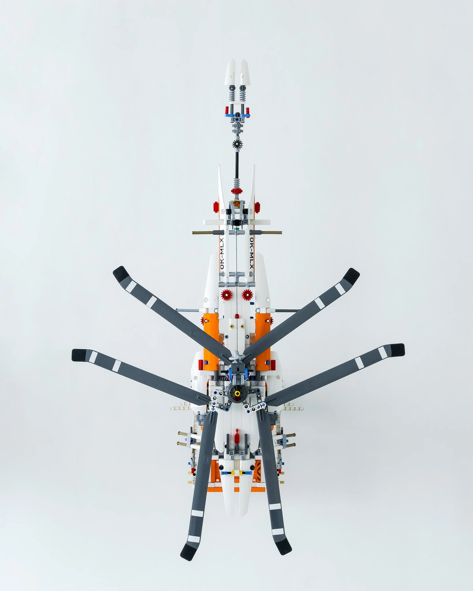 lego.05_balace_SMALL-1.jpg