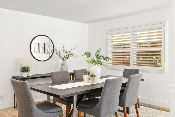 dining3.jpg