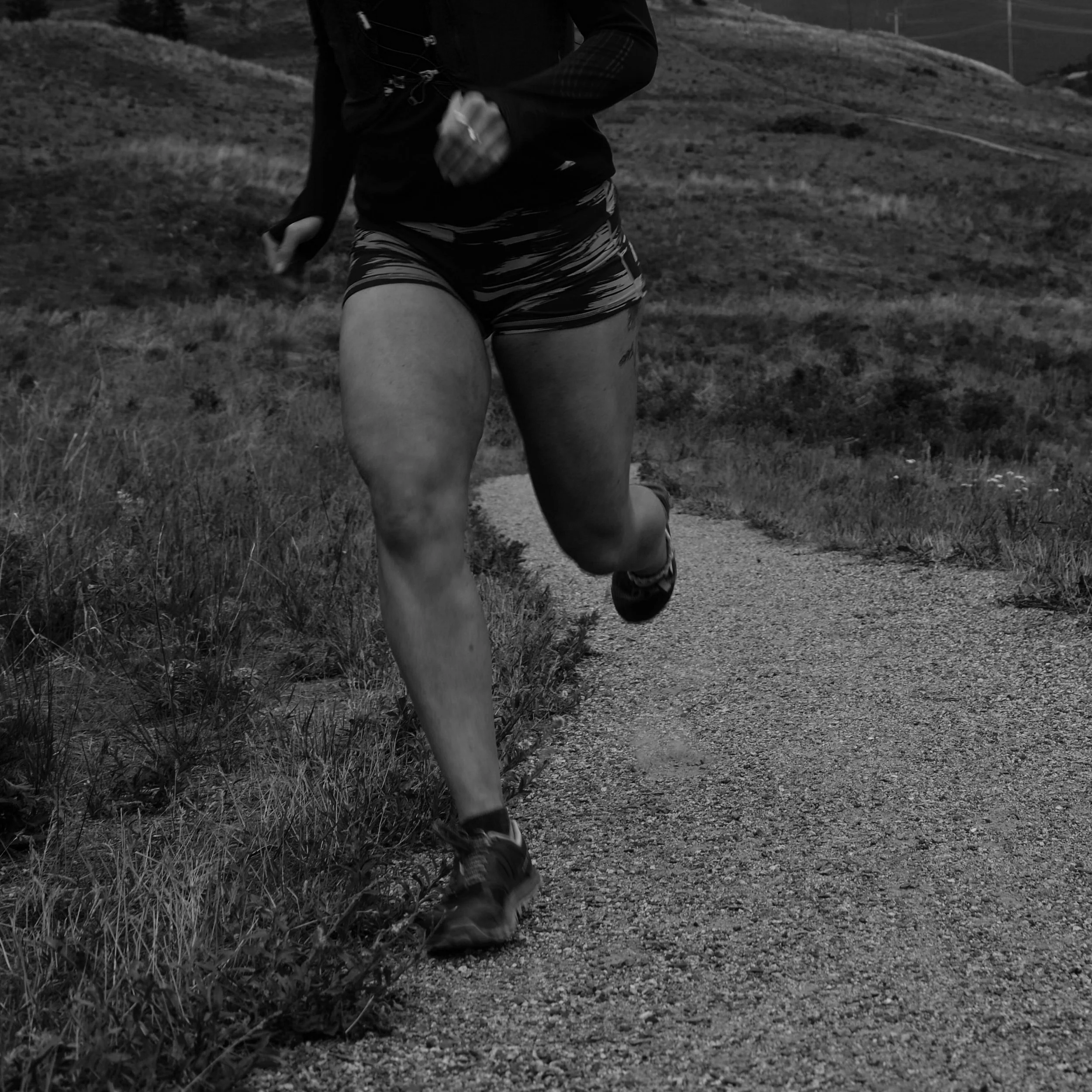 Featured image for an article about discipline and emotional resilience on The Resilience Method©, showing Melissa Lynn Sharp trail running.