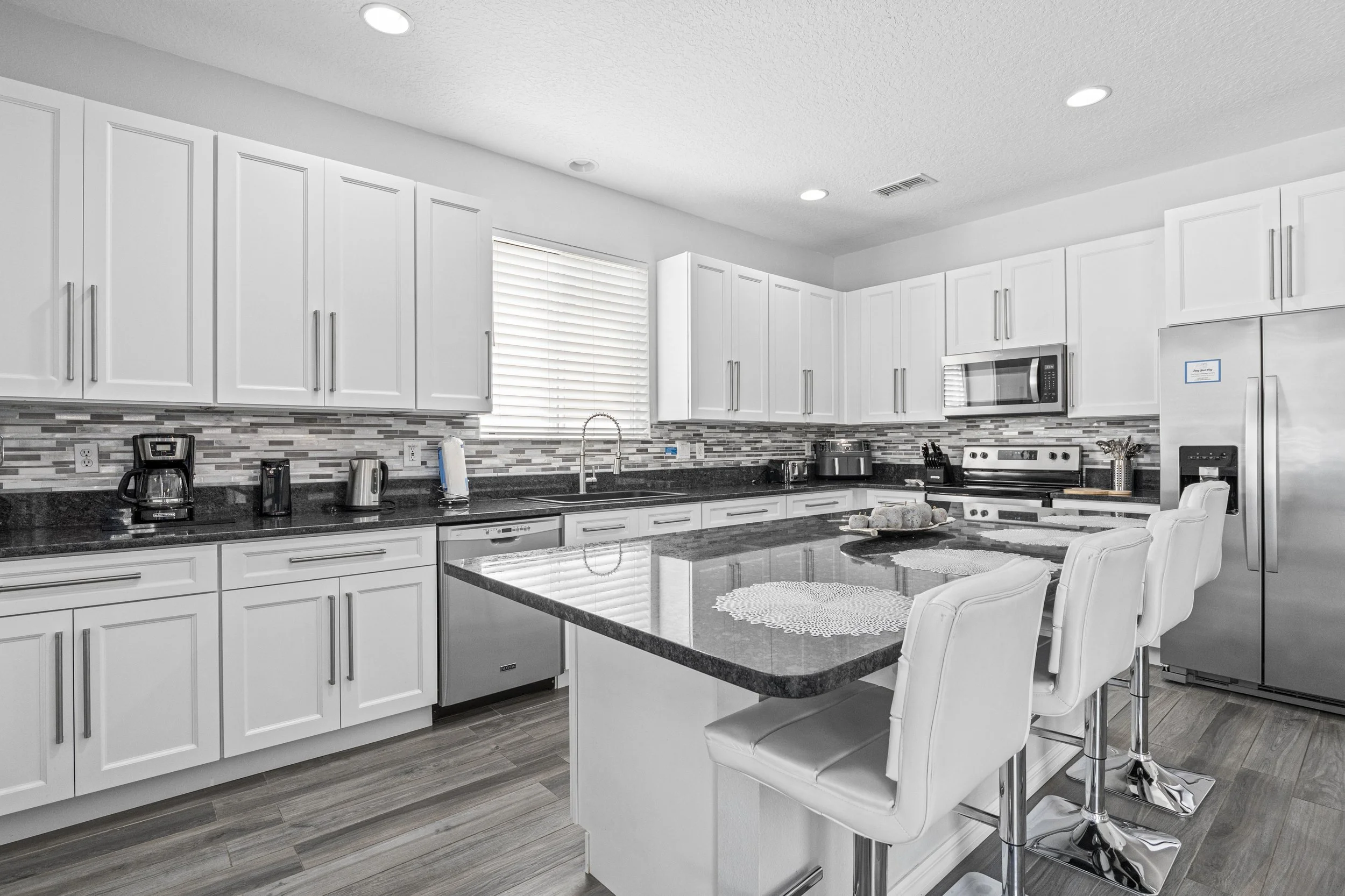 5 Bedroom Orlando Villa near Disney - Kitchen.jpg