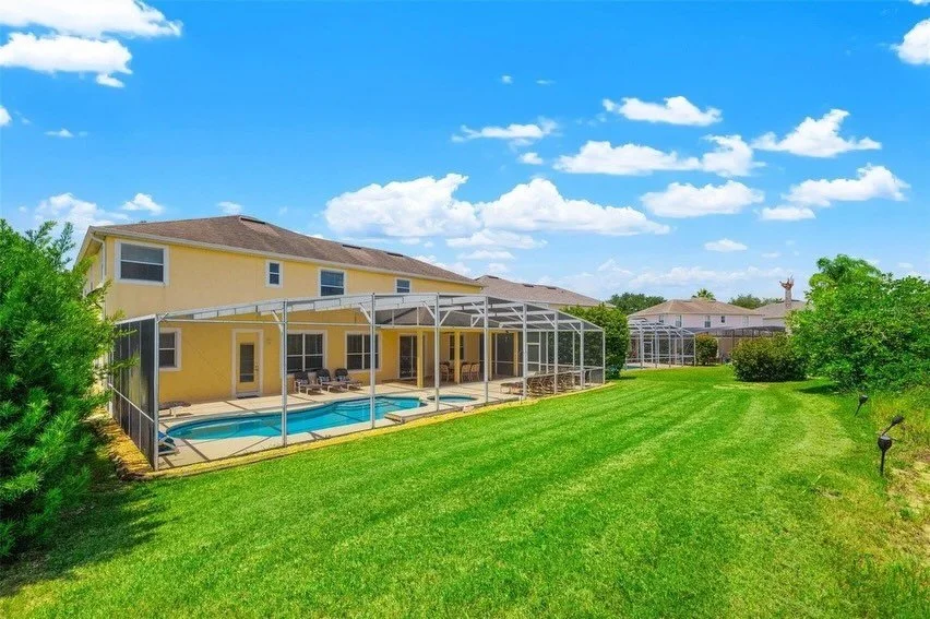 Villa Reference; 350KW

Location - Highlands Reserve
Bedrooms 7
Sleeps 14

Experience the allure of your ideal getaway tucked away in the heart of Davenport, Florida &ndash; a captivating 7-bedroom, 3 and a half bath haven that comes fully furnished 
