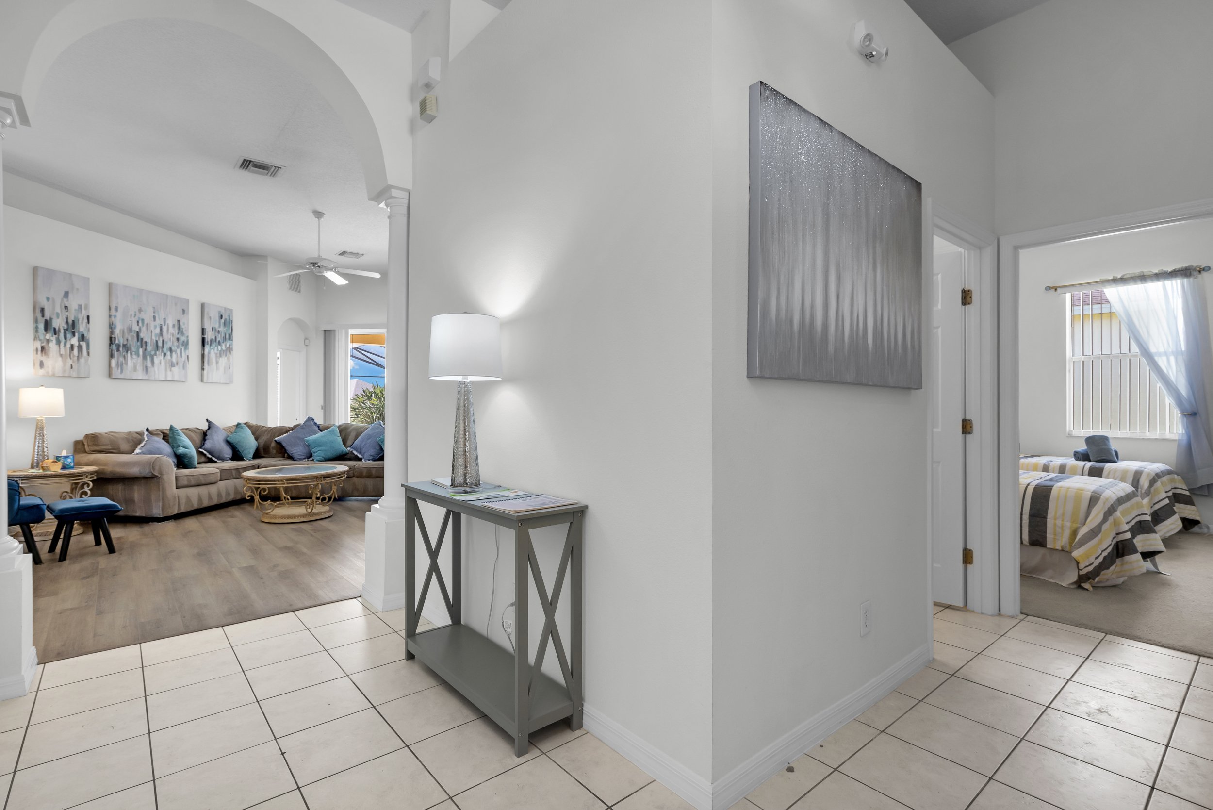hallway-orlando-villa-rental.jpg