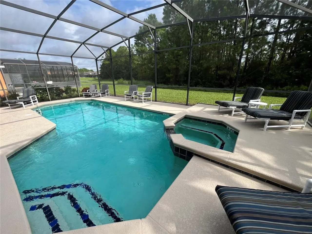 469WS - Watersong Resort- Fabulous Large 6 bed Home with Extended Deck & Conservation View