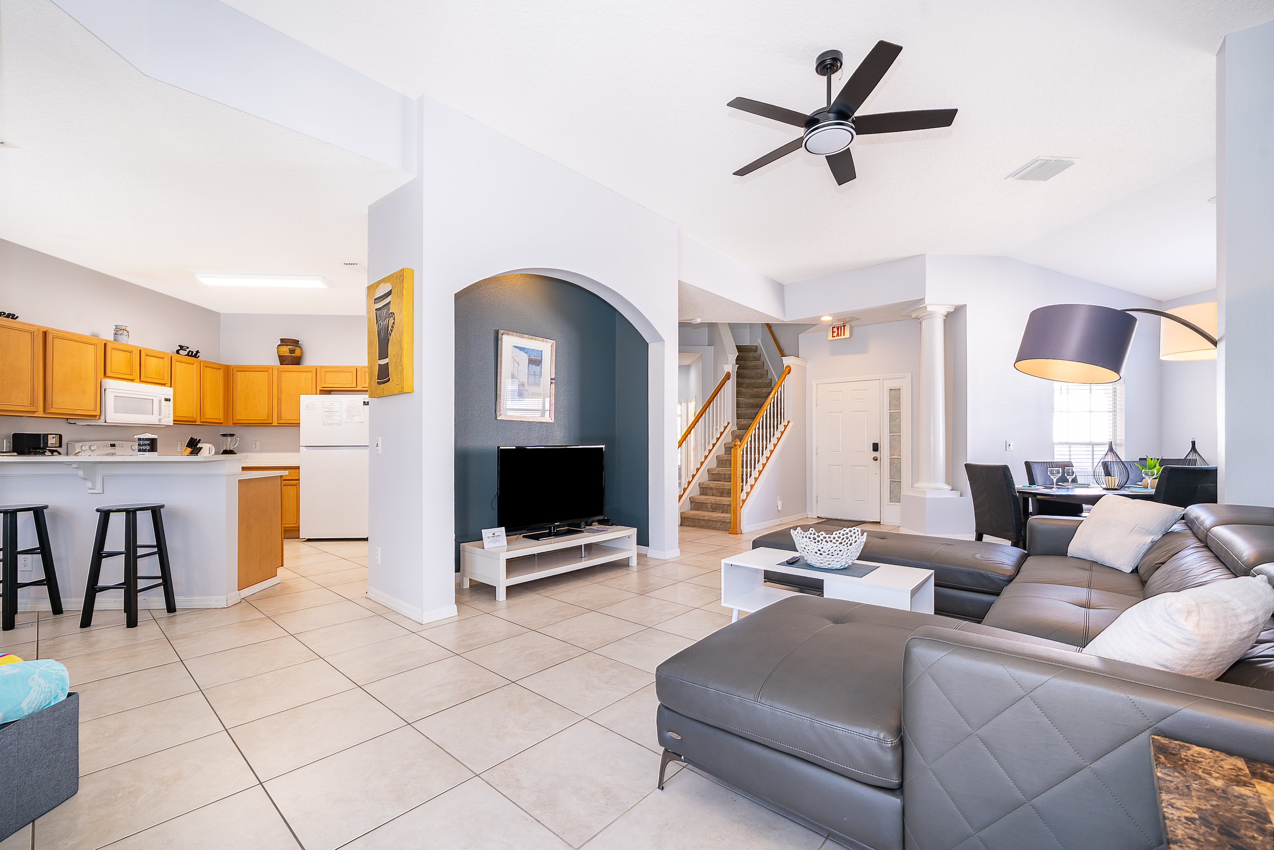 328 Montara Dr-13.jpg