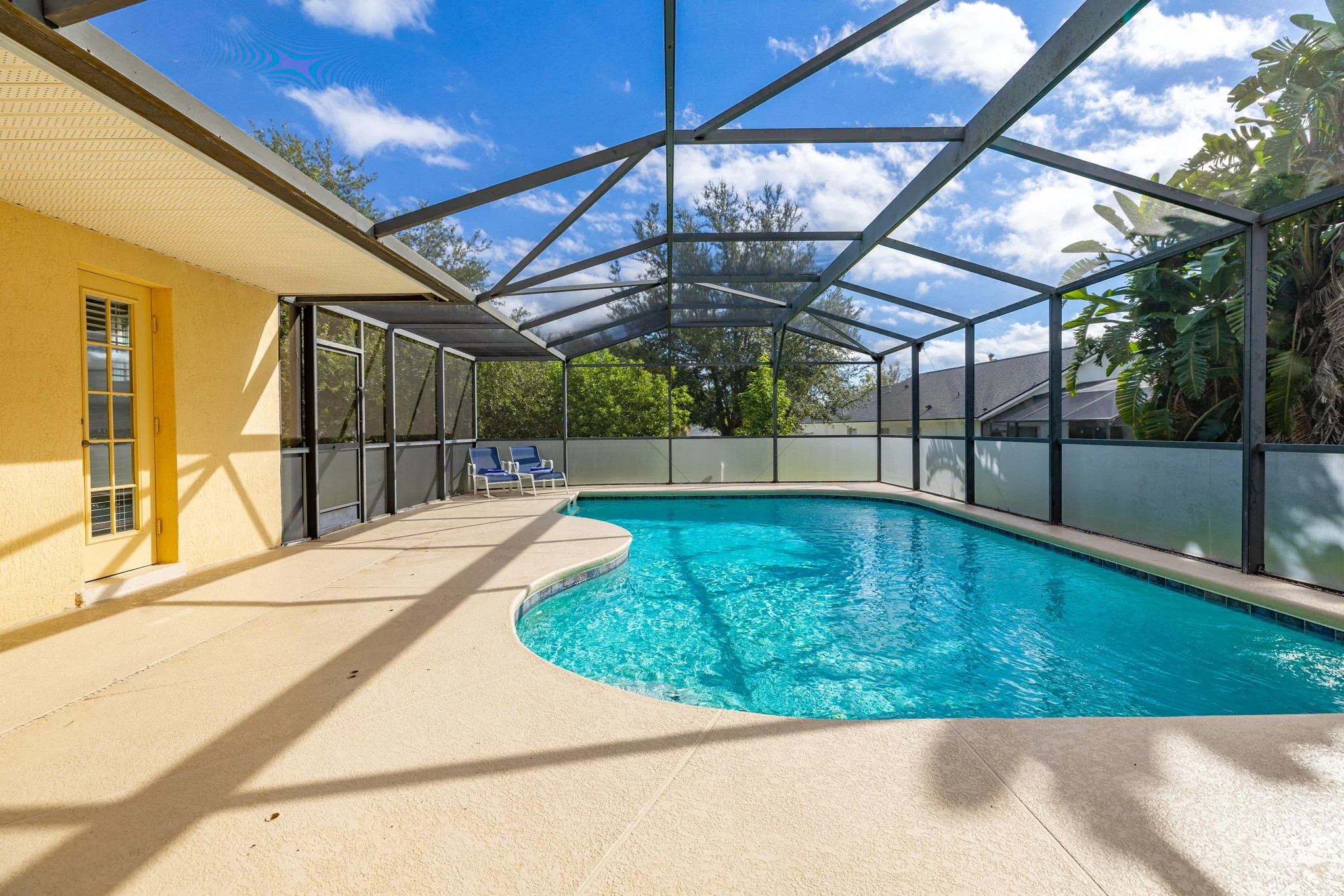 74-web-or-mls-exterior.jpg