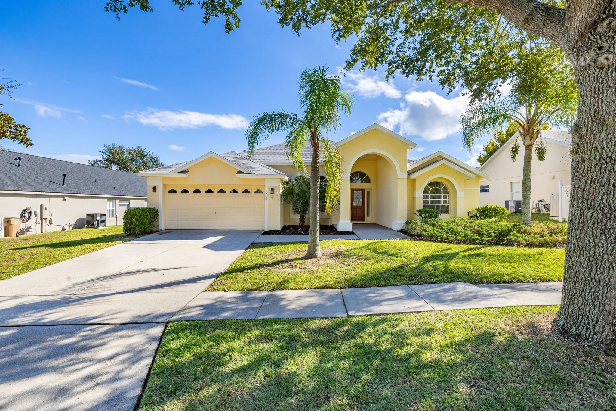 4-web-or-mls-exterior-17.jpg