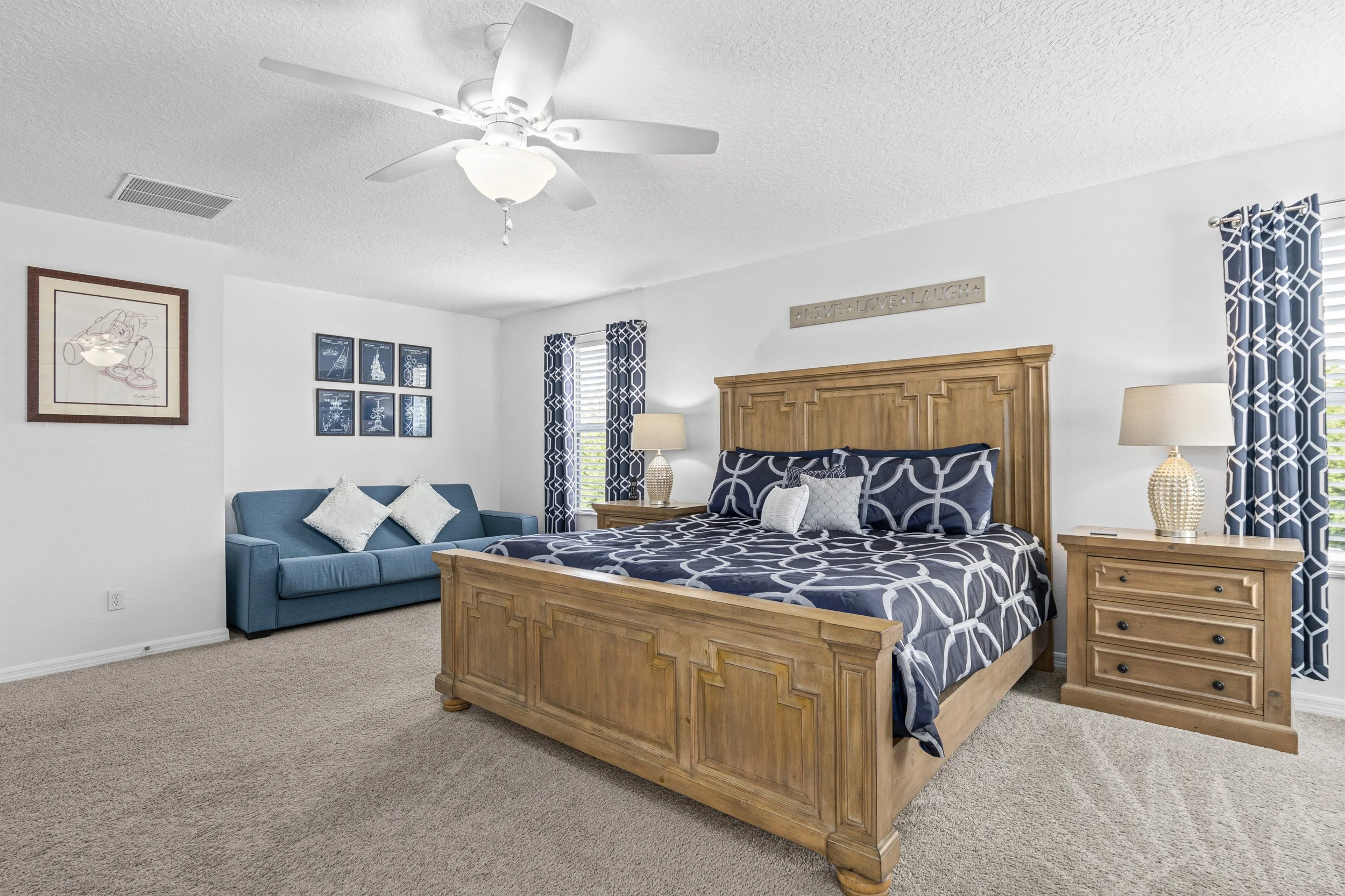 5 Bedroom Orlando Villa - Master Bedroom (2).jpg