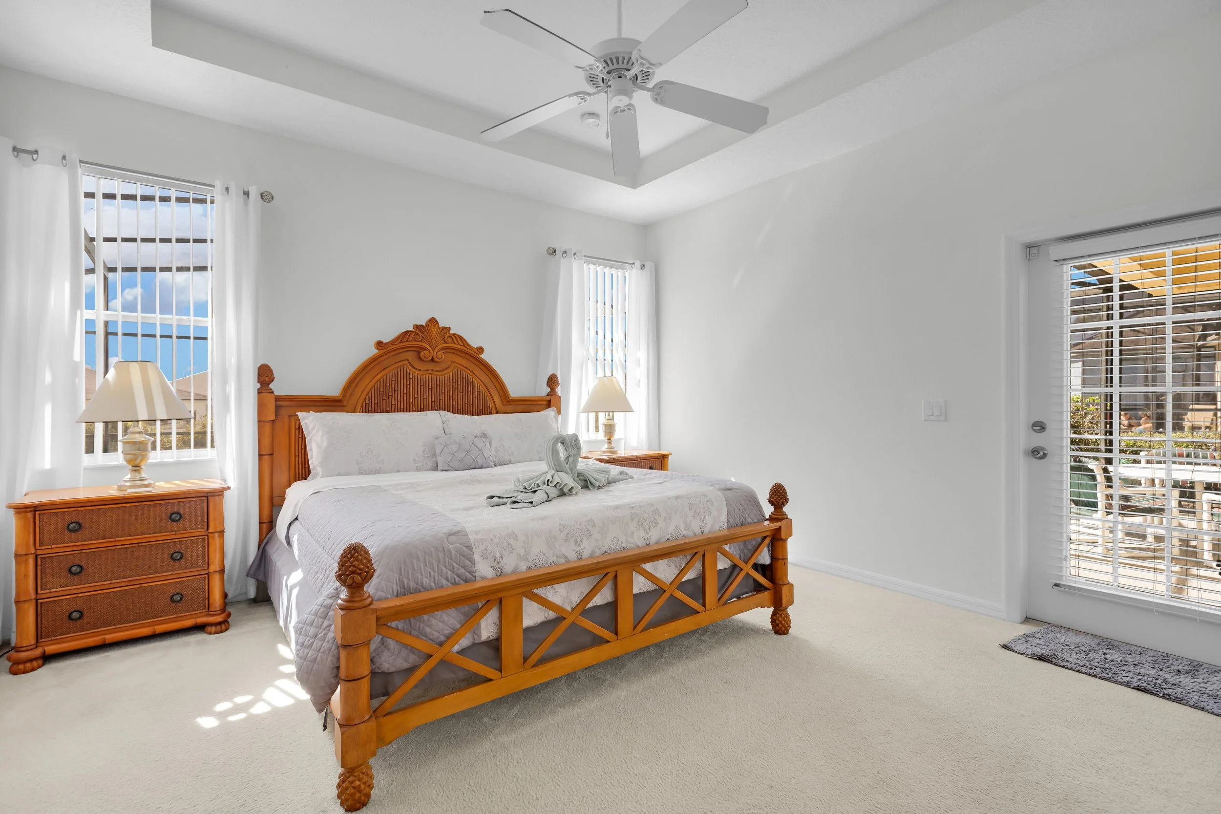 master-bed-orlando-villa-rental.jpg
