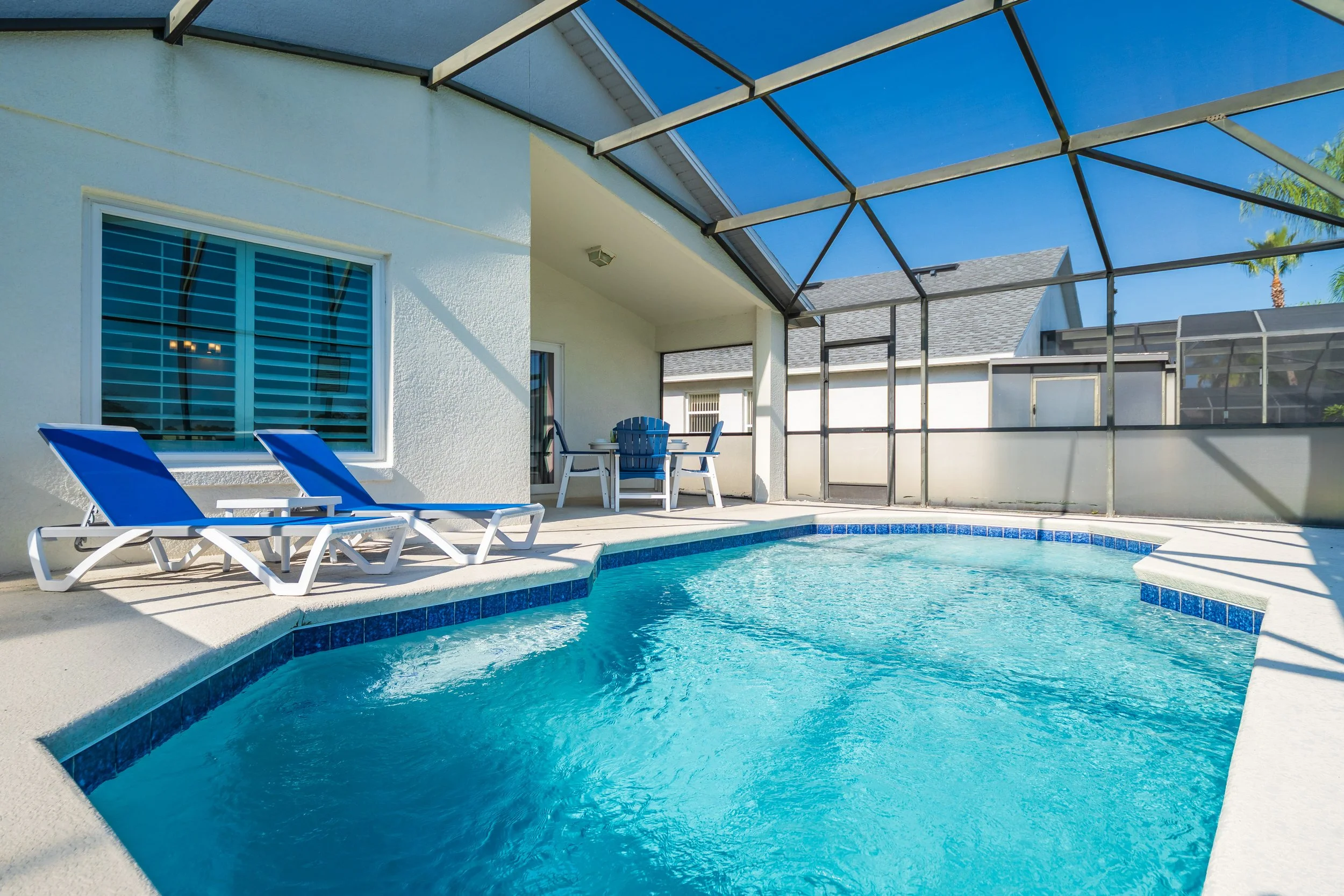 Lake view 4 bed villa near Disney