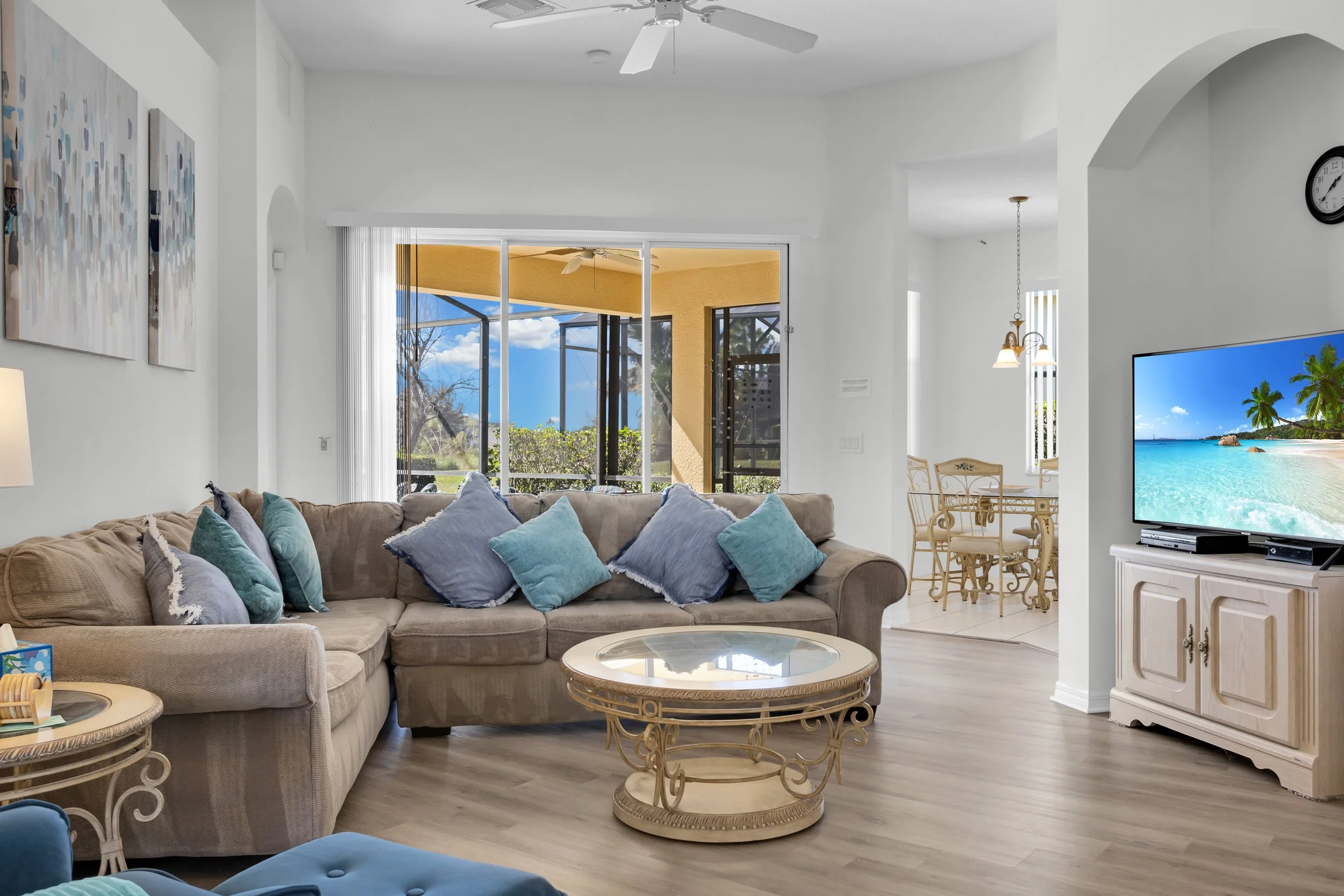 5_101 calabay parc blvd - 05.jpg