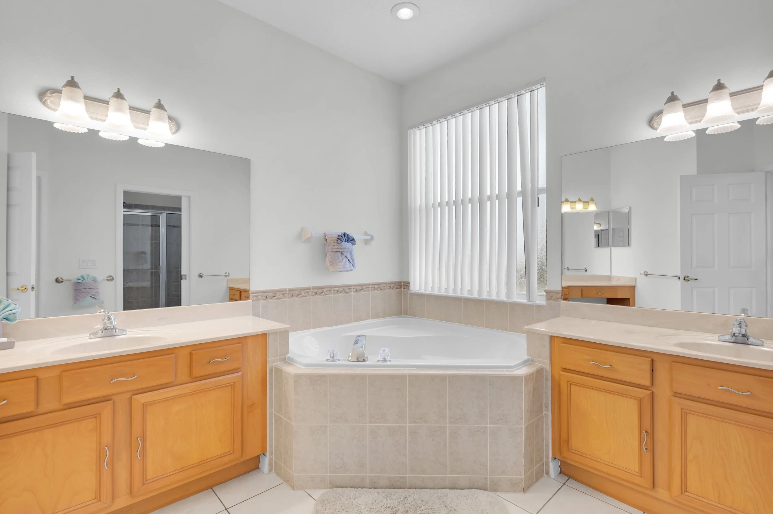 20_101 calabay parc blvd - 20.jpg