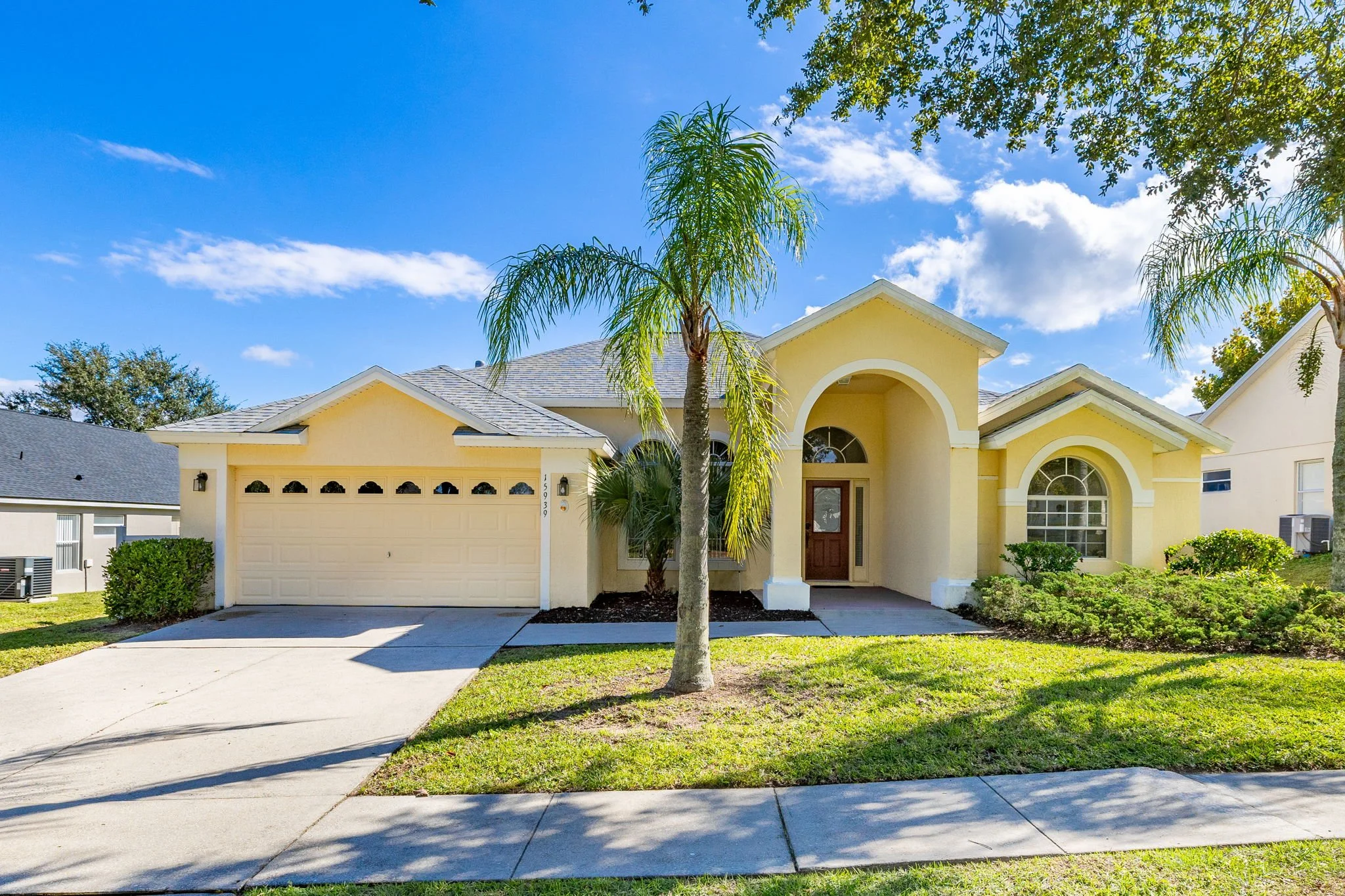 1-web-or-mls-exterior-18.jpg
