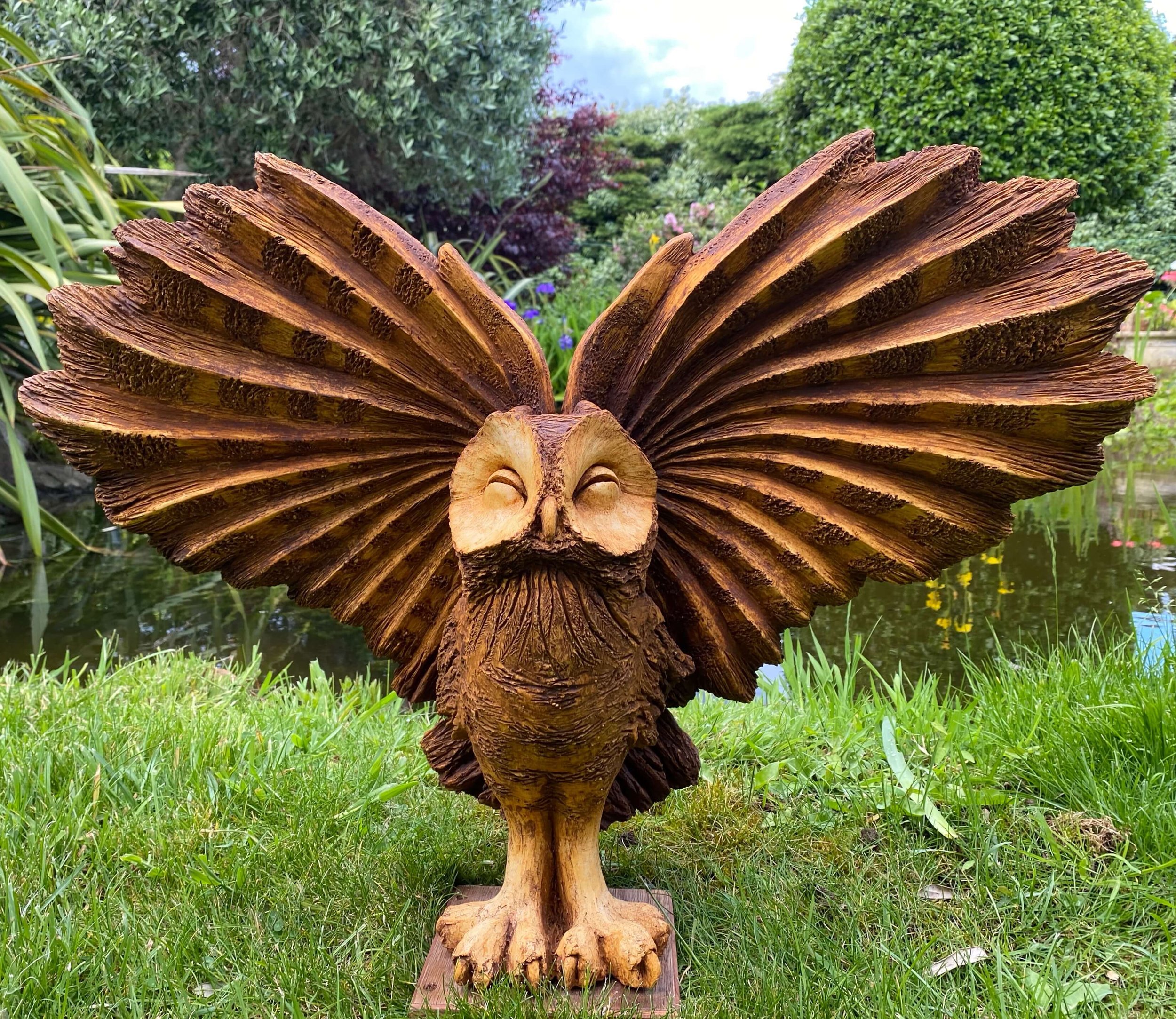 Abby Martin - Owl in Harmonium 