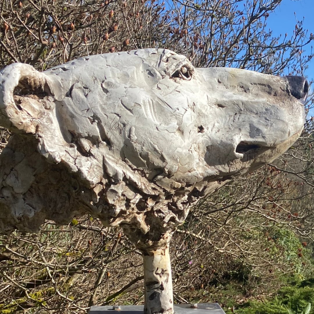 The Faintest Whiff 🐻&zwj;❄️
Created by @sarahgoodfellowsculpture
 
This sculpture's location took careful planning and was chosen due to its magnificent viewpoint. Overlooking the grounds at The Rotunda, this beautiful piece provides the perfect opp