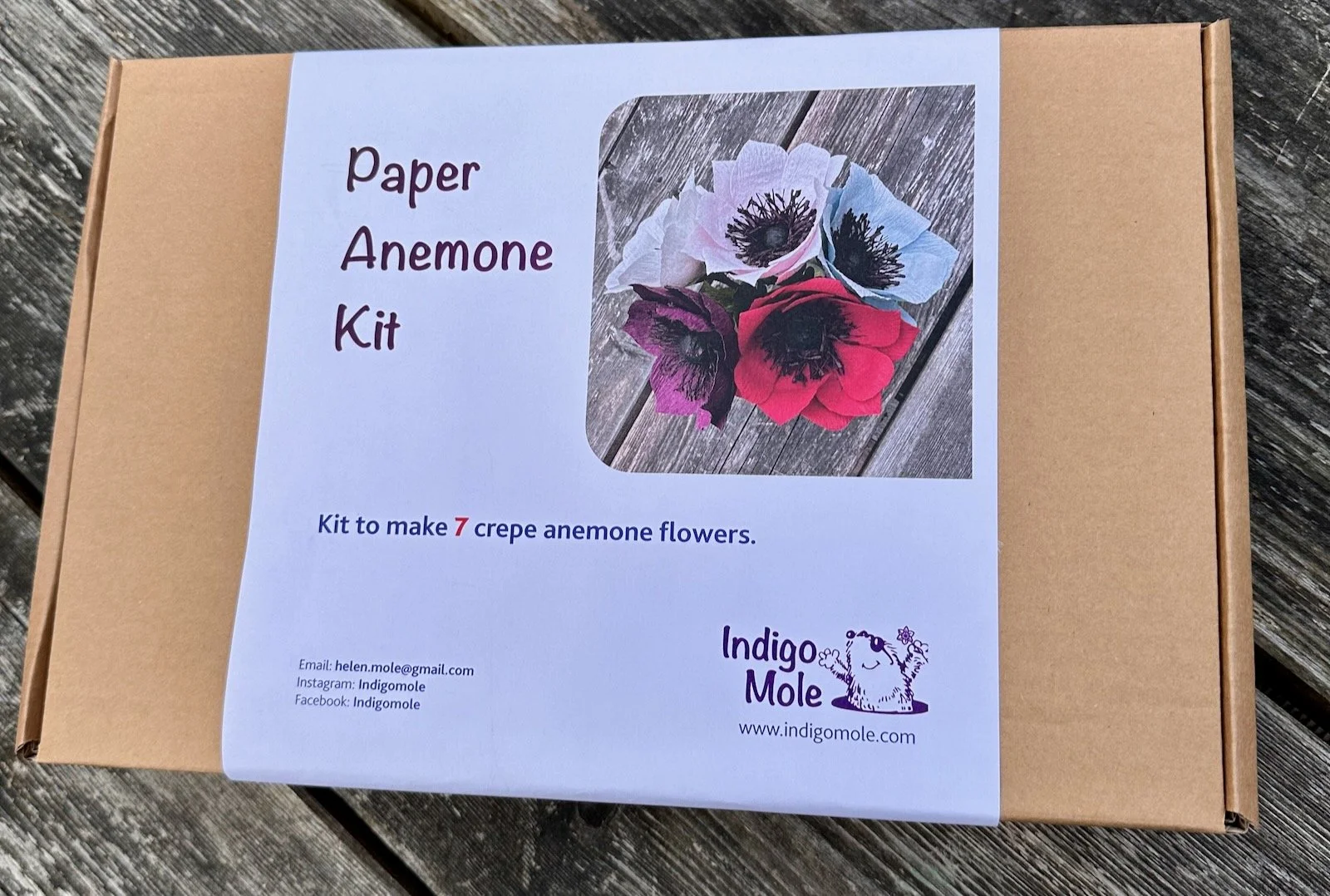 crepe-paper-workshop-leonardslee-west-sussex (4).jpeg