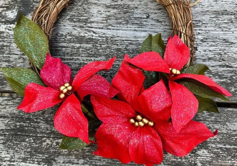 Crepe Paper Flower Workshop: Poinsettia
