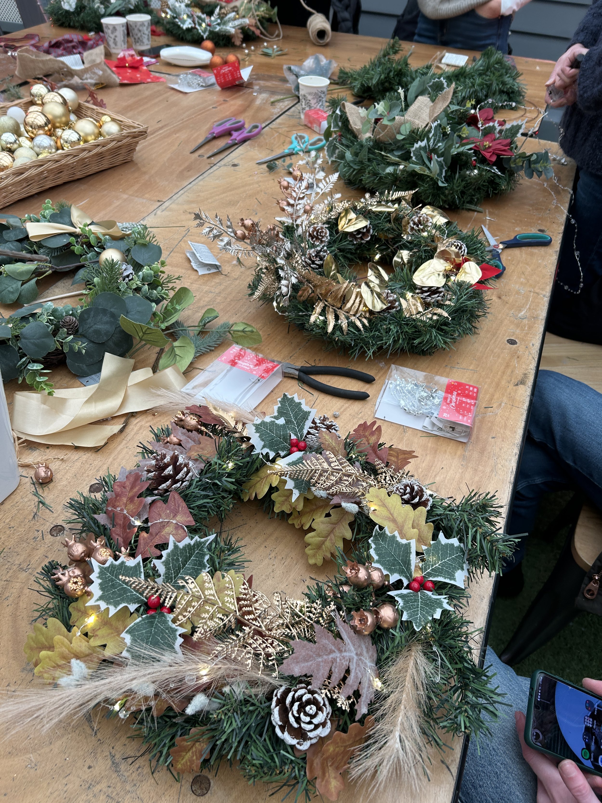 Reusable Christmas Wreath Group 2.JPG