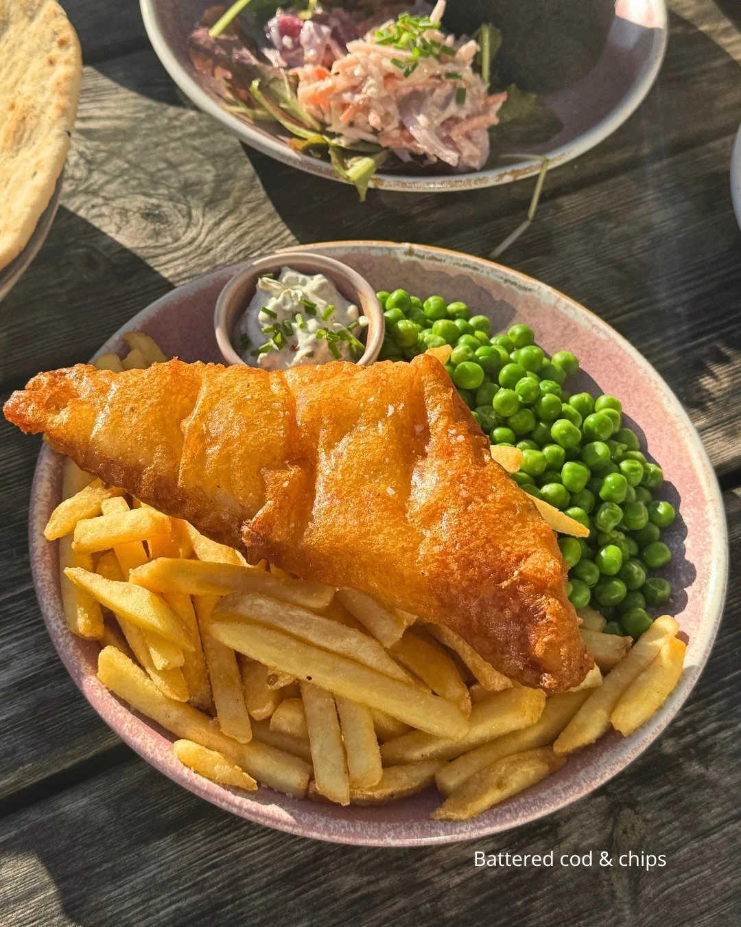 We&rsquo;re welcoming the festive season with a fresh winter menu, filled with comforting flavours, seasonal ingredients, and dishes that reflect a range of dietary requirements.

From hearty favourites to lighter bites, our weekday menu brings warmt