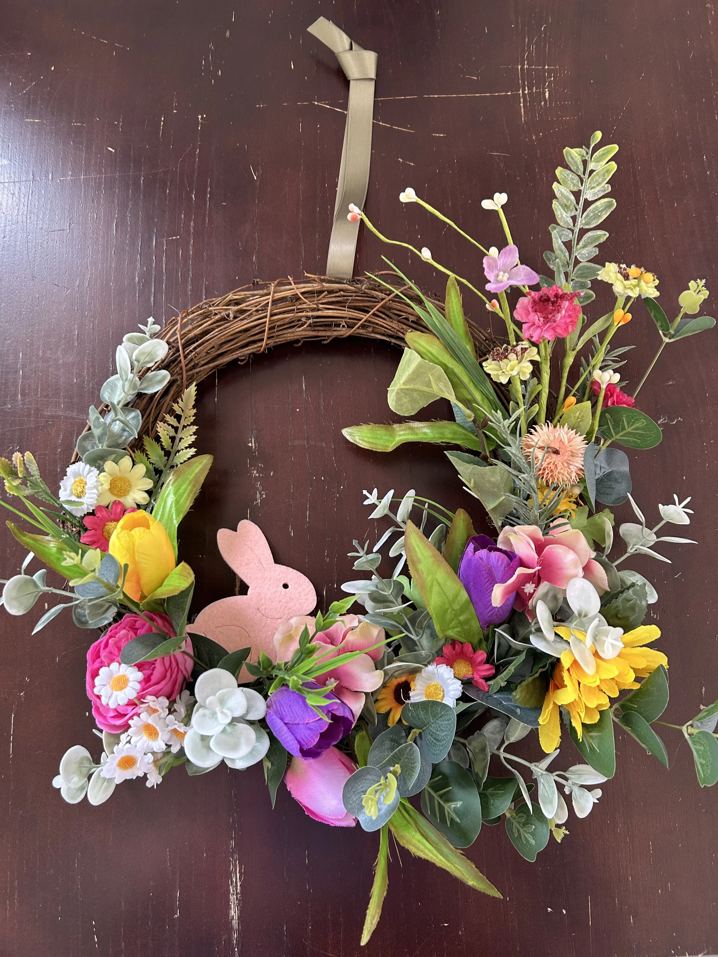Spring Reusable Wreath Leonardslee  (3).JPG