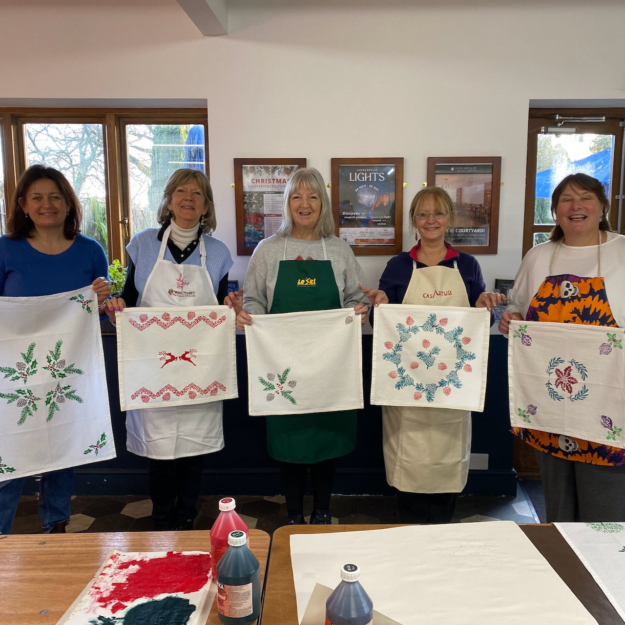 Christmas Block Painting at Leonardslee.jpeg