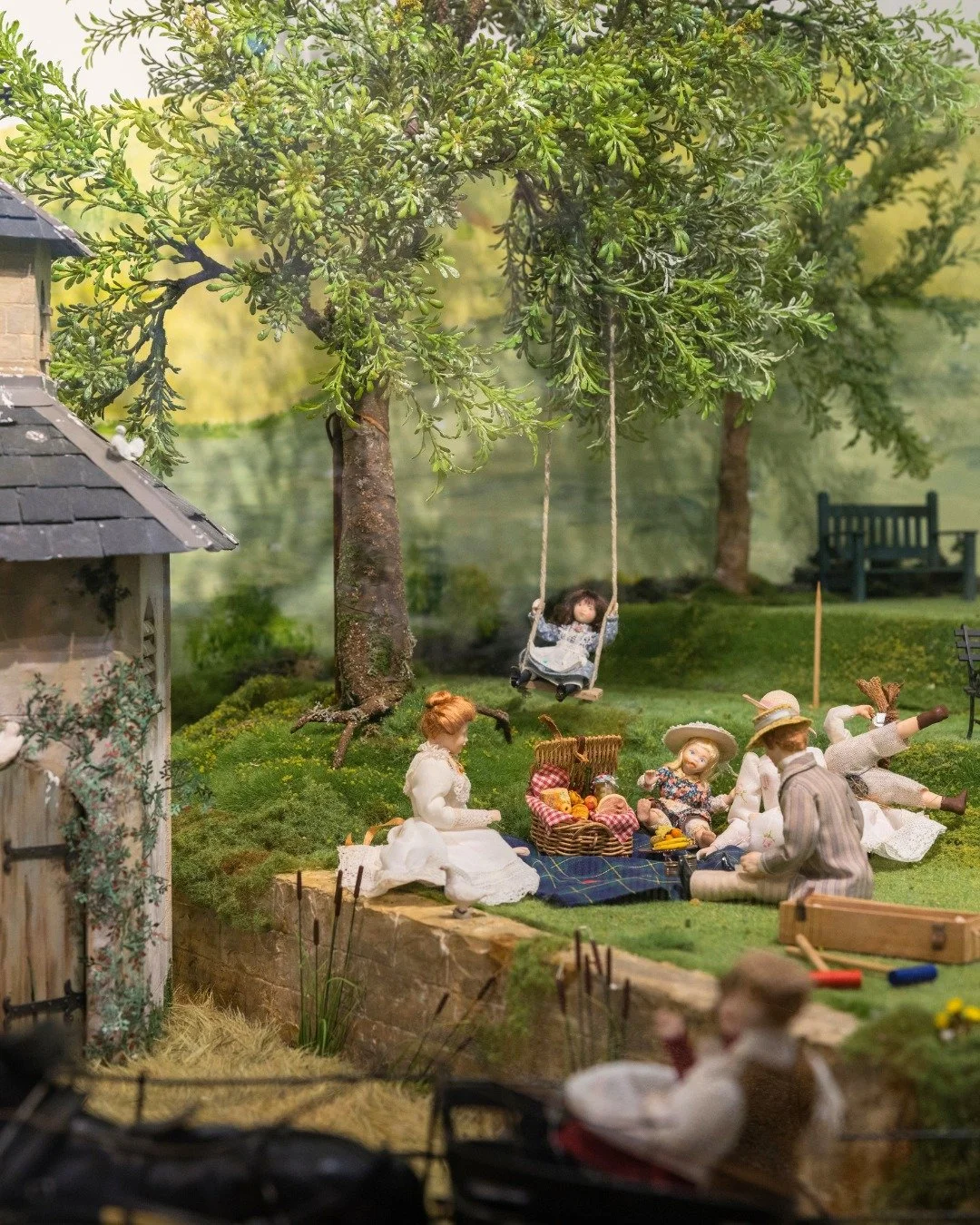 🏡 A little hidden gem at Leonardslee&hellip; ✨

Have you visited our Dolls&rsquo; House Museum lately? Step inside and discover a fascinating collection of miniature rooms, intricate details and tiny treasures, where there&rsquo;s something new to s