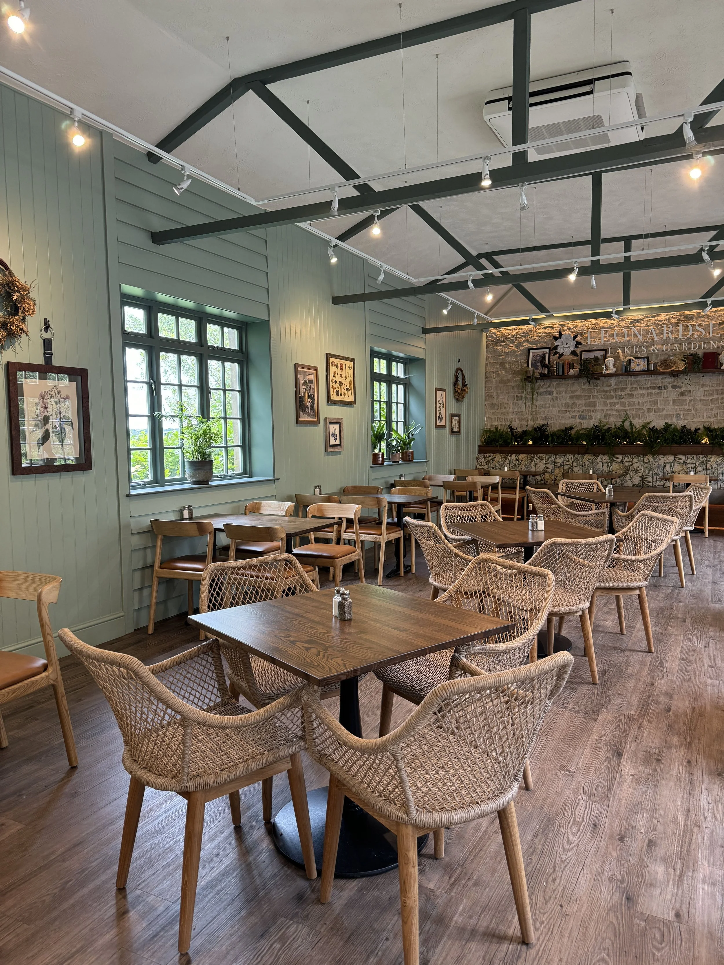 Leonardslee The clocktower Kitchen west sussex horsham  (2).jpg