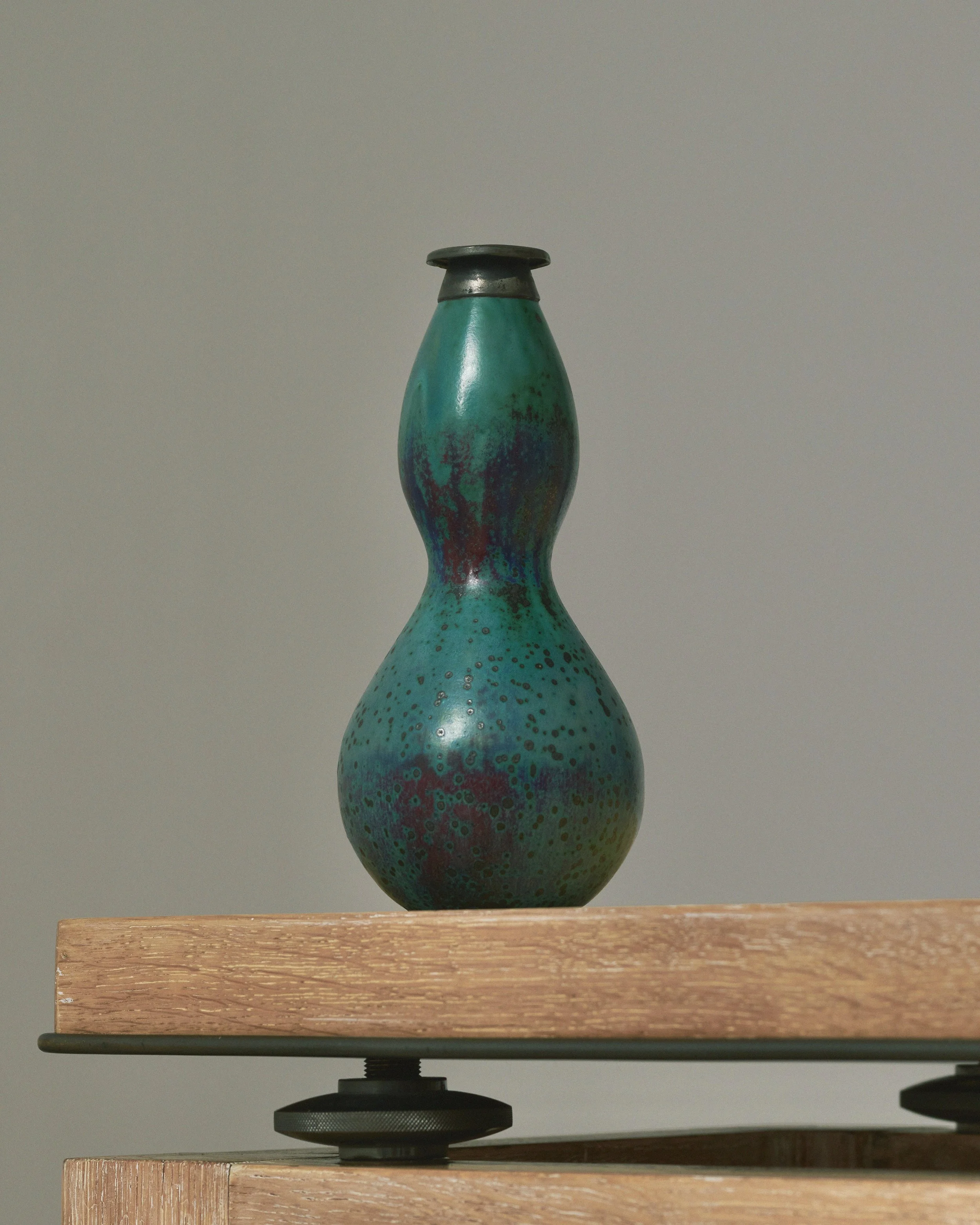 Flamed stoneware single-flower gourd vase in blue and purple glazed stoneware by Pierre-Adrien Dalpayrat, circa 1900