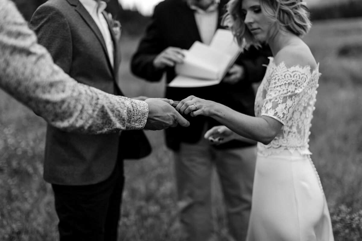 K+KPhotography_A+M_Elopement_Share-295.jpg