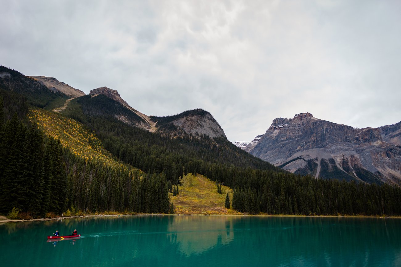 001-banff-elopement-photographers--emerald-lake.jpg