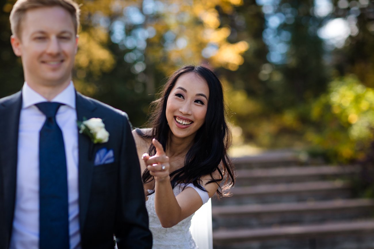 044-banff-elopement-photographers--emerald-lake.jpg