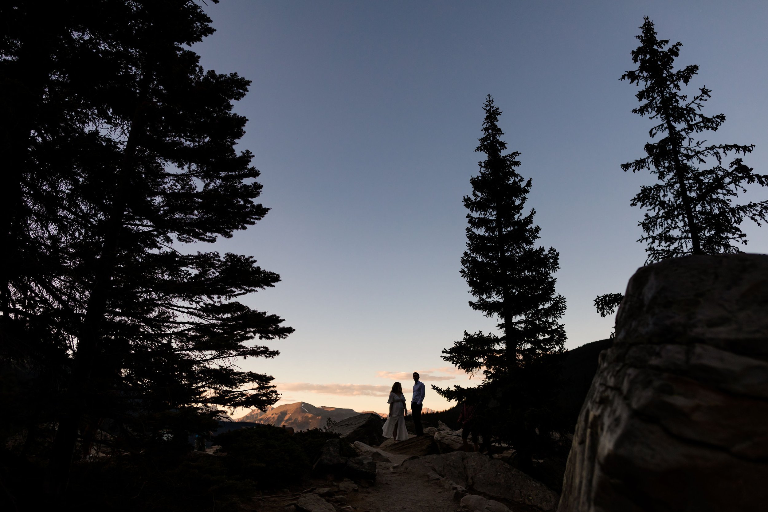  Moraine Lake Elopement, Banff Wedding Photographer 