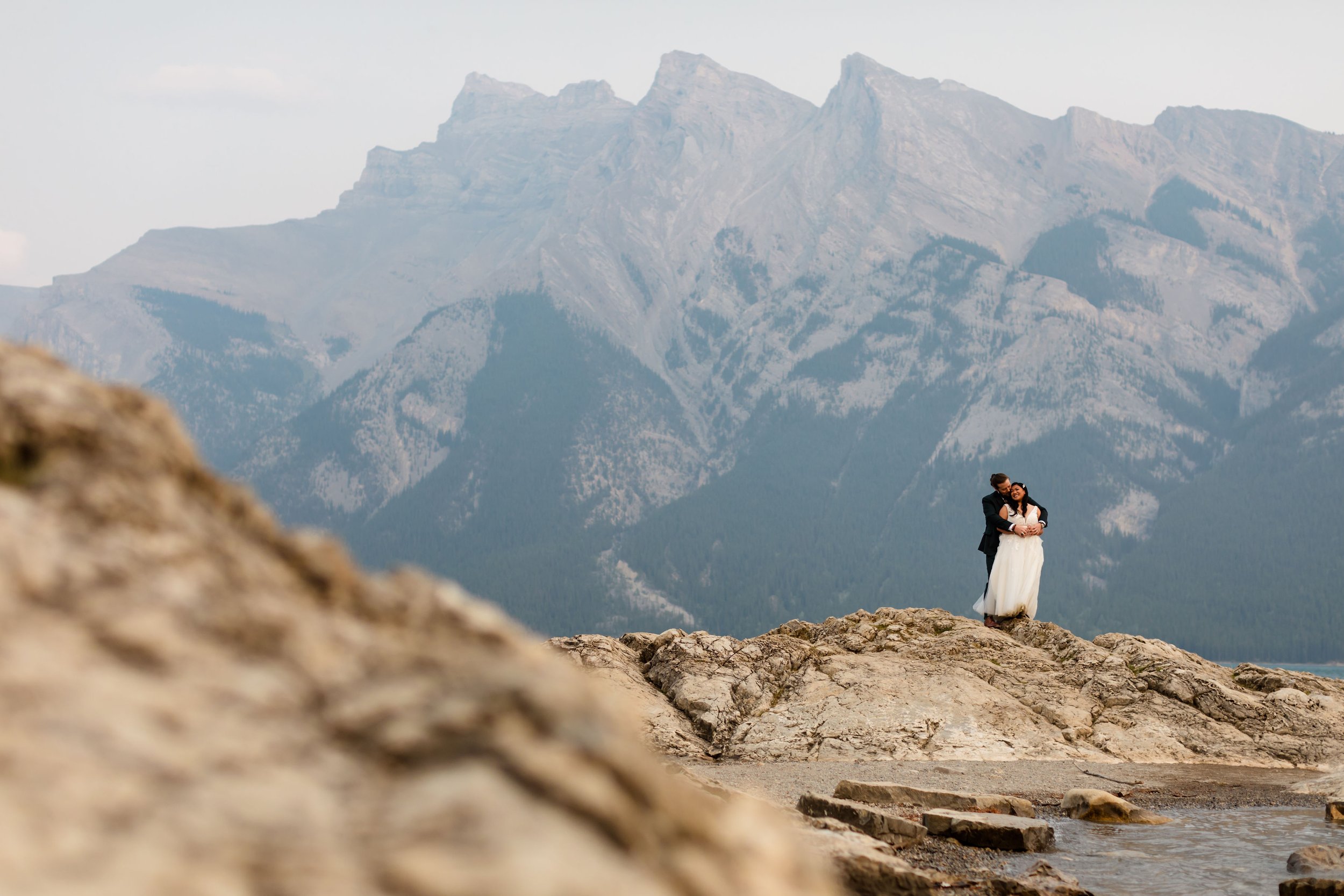  Lake Minnewanka Elopement, Banff Wedding Photographer 