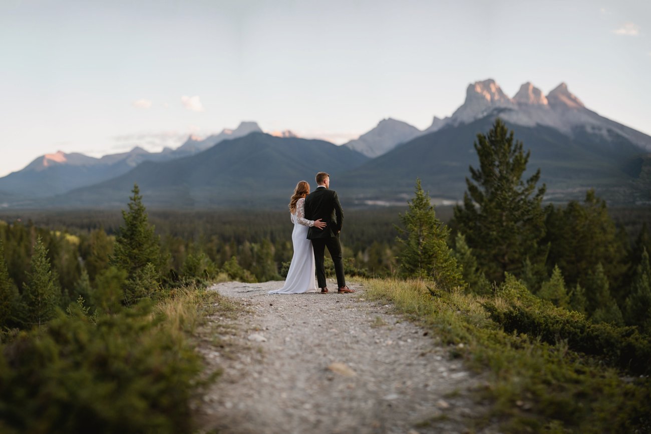 148-kendal-and-kevin--year-in-review-2023--calgary--banff--wedding-photographers.jpg