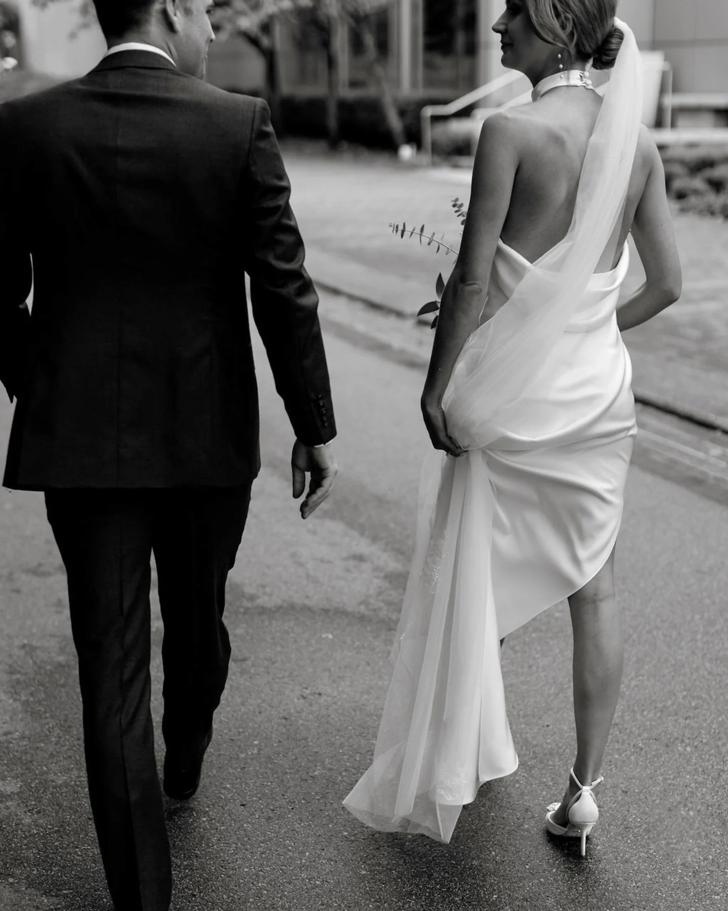 Less posing, more strolling 🤍

Wedding portraits don&rsquo;t have to feel like a production, they should feel more like a breath of fresh air (literally). We planned a little extra time to wander around with Ashley + Brett on their wedding day in St