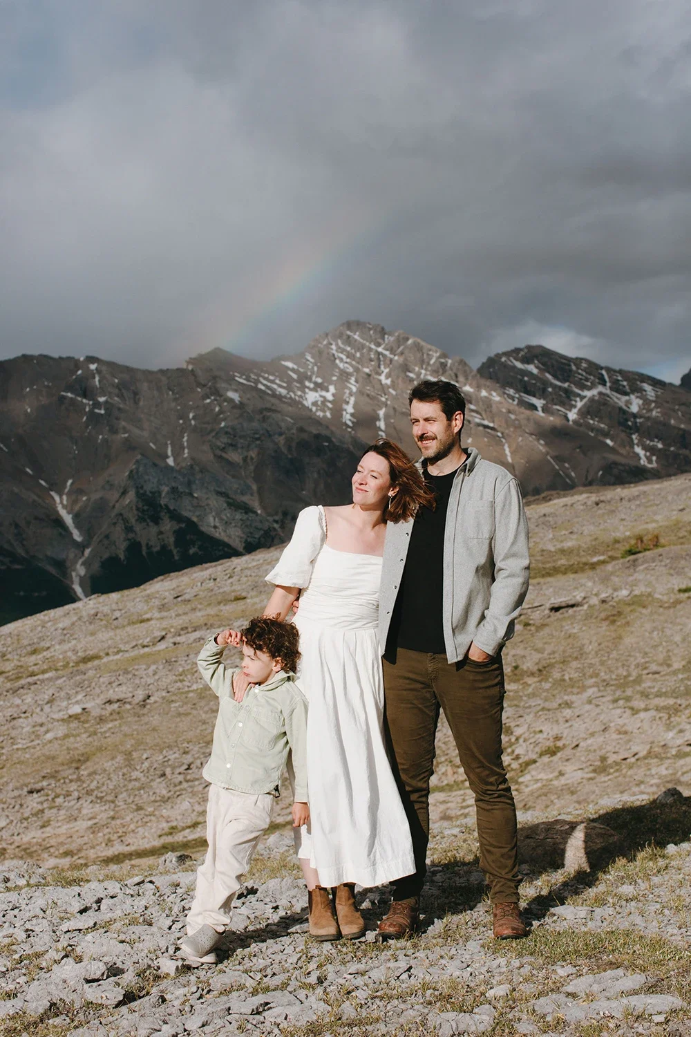 kendal-and-kevin-parker-ridge-hike-fam-photo-rainbow.webp