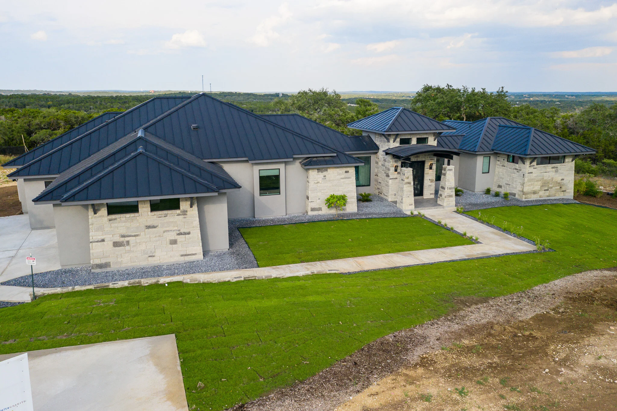 Eller Residence Garden Ridge, TX — Mike Hollaway Custom Homes