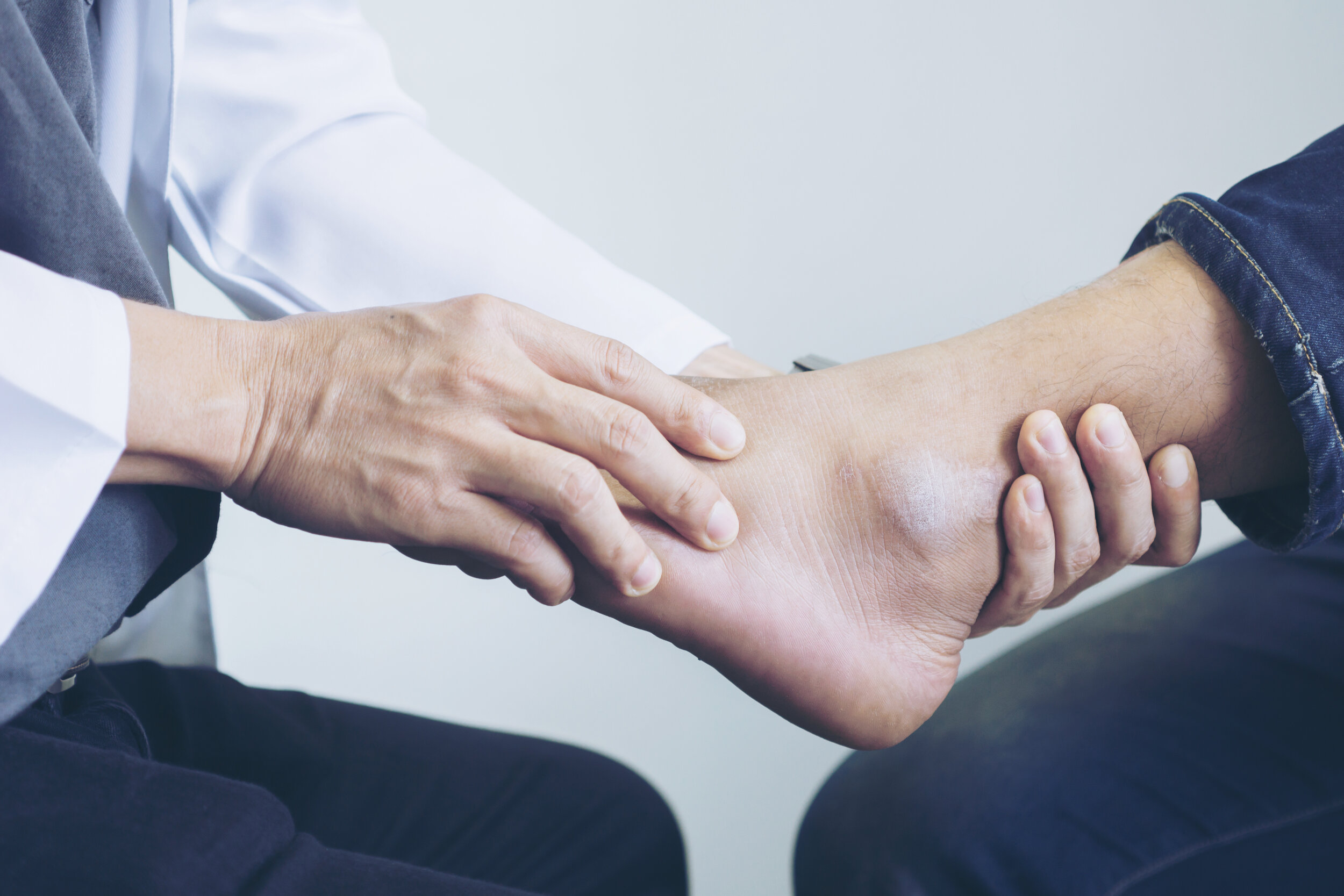 Signs You’re Developing Ankle Arthritis